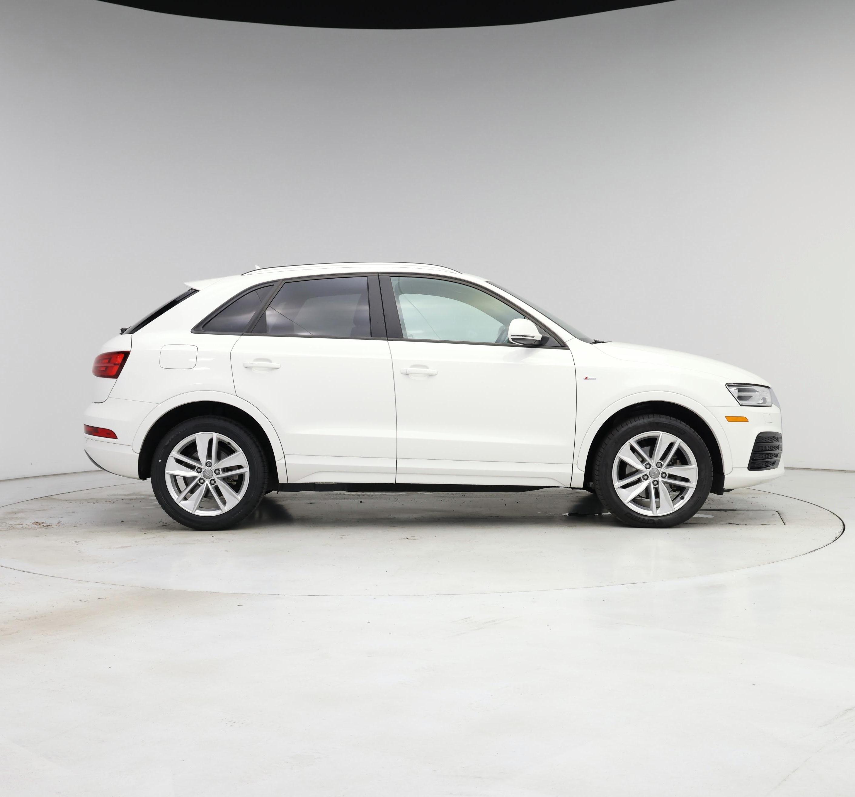 Thumbnail: 2018 Audi Q3 - 7