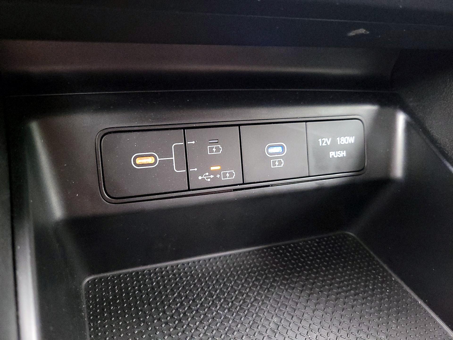 Thumbnail: 2026 Hyundai Santa Cruz - 18