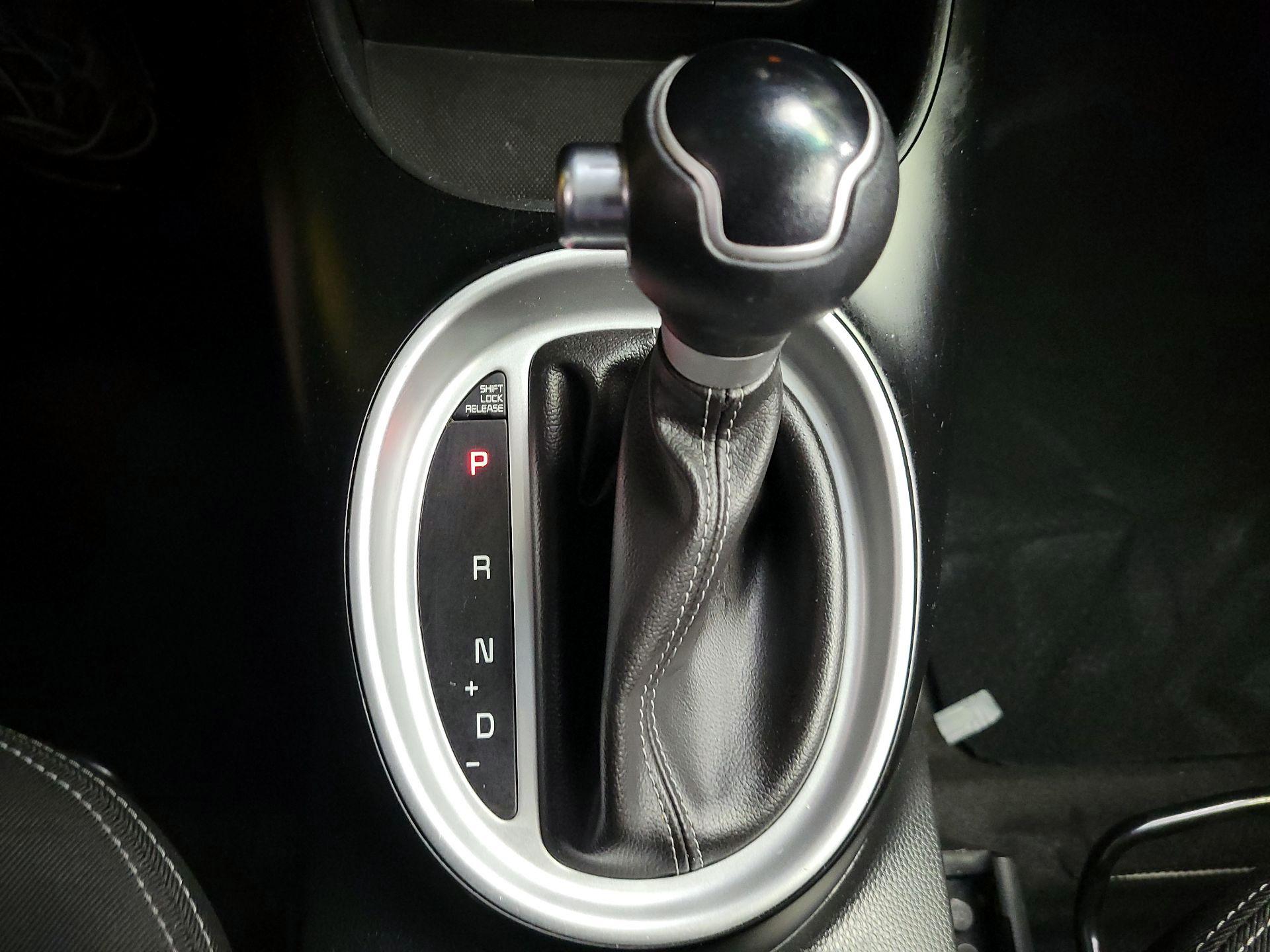Thumbnail: 2018 Kia Soul - 17