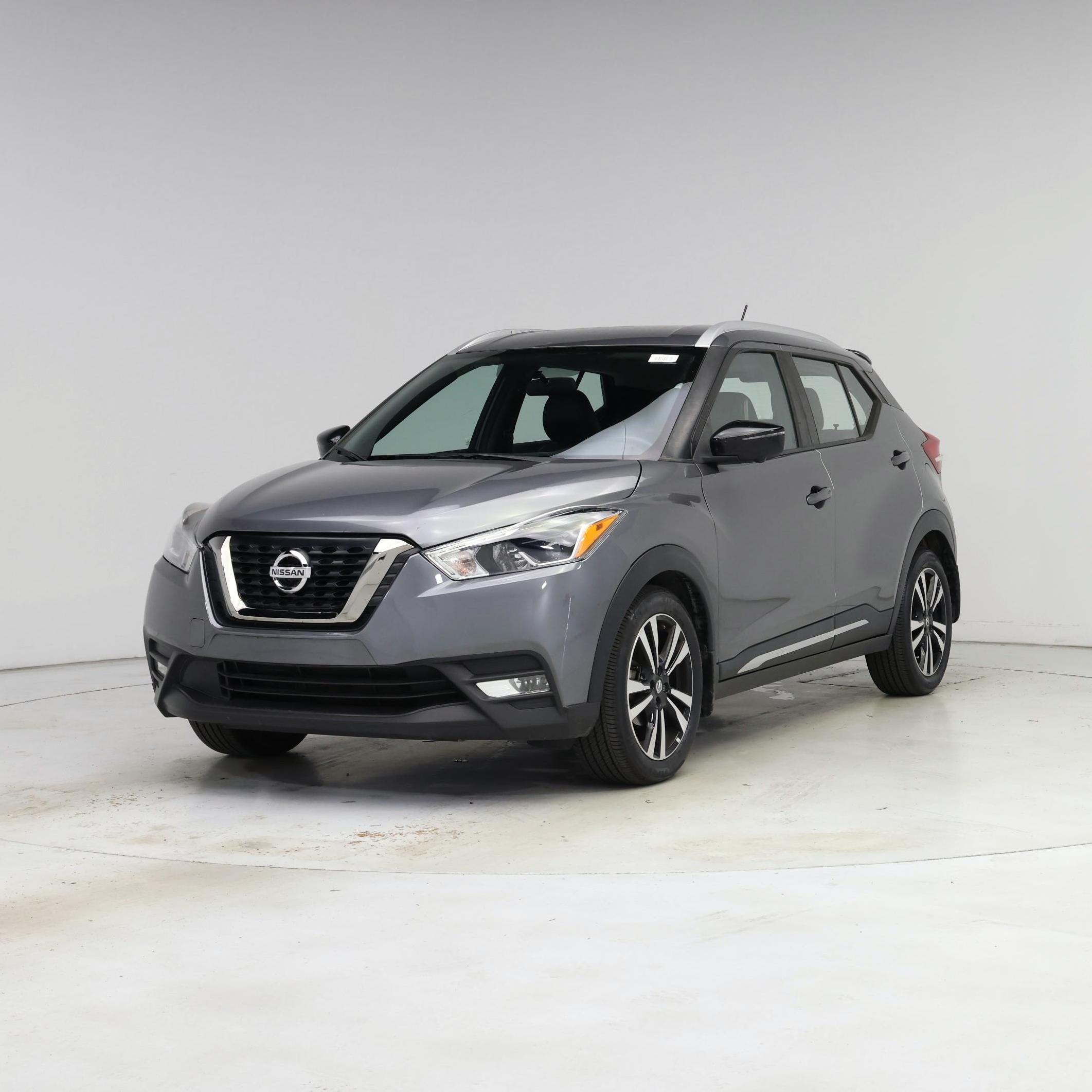 Thumbnail: 2019 Nissan Kicks - 4