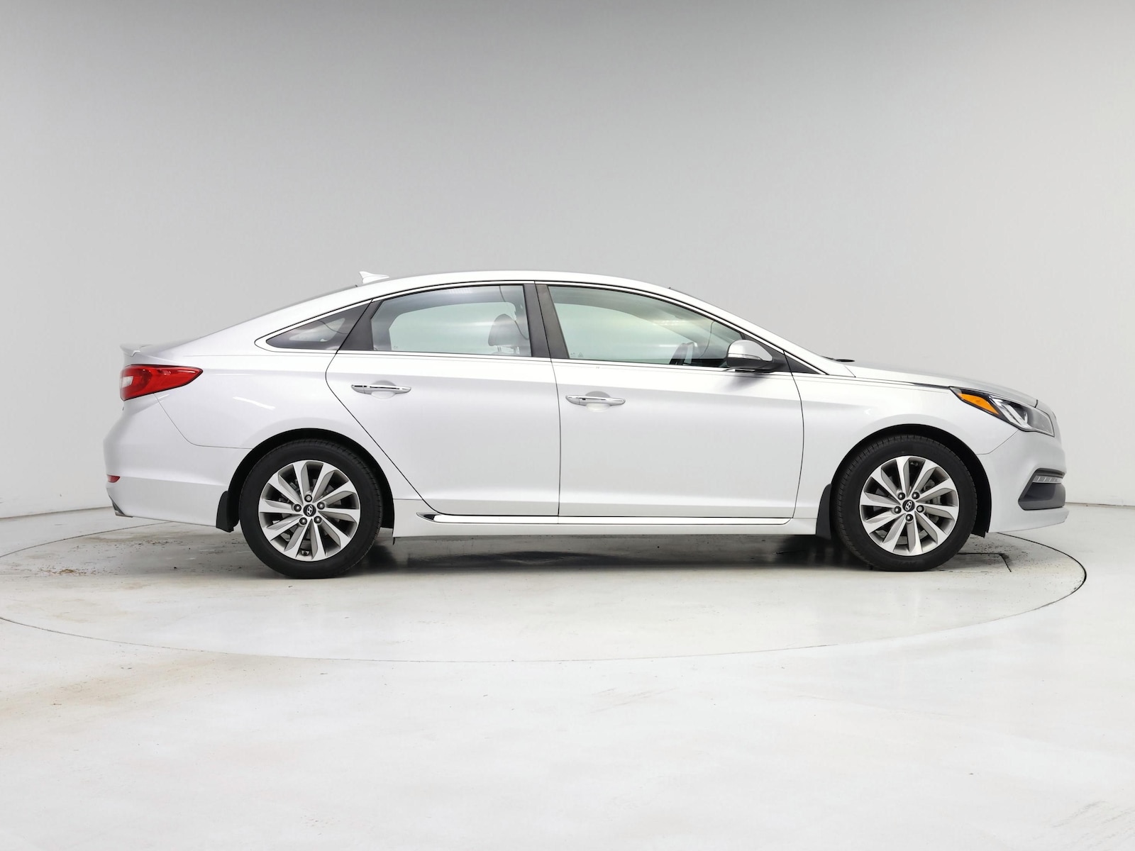 2015 Hyundai Sonata Sport - Photo 8