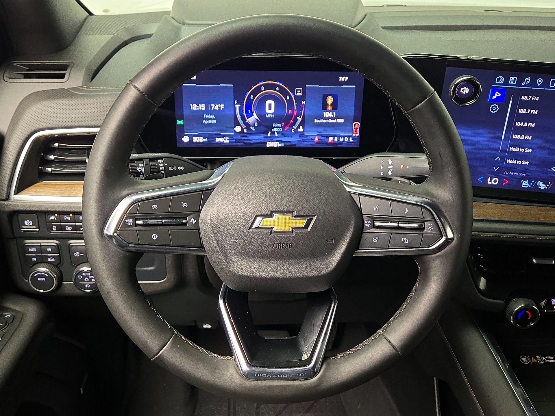 Thumbnail: 2025 Chevrolet Tahoe - 10