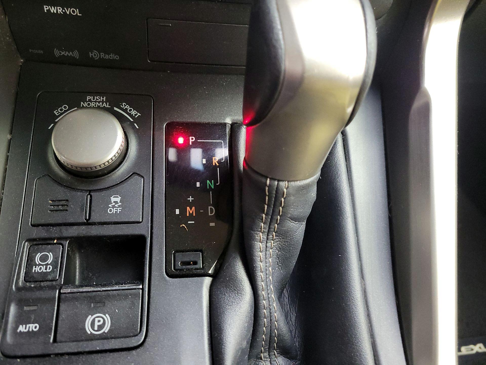 Thumbnail: 2015 Lexus NX - 18