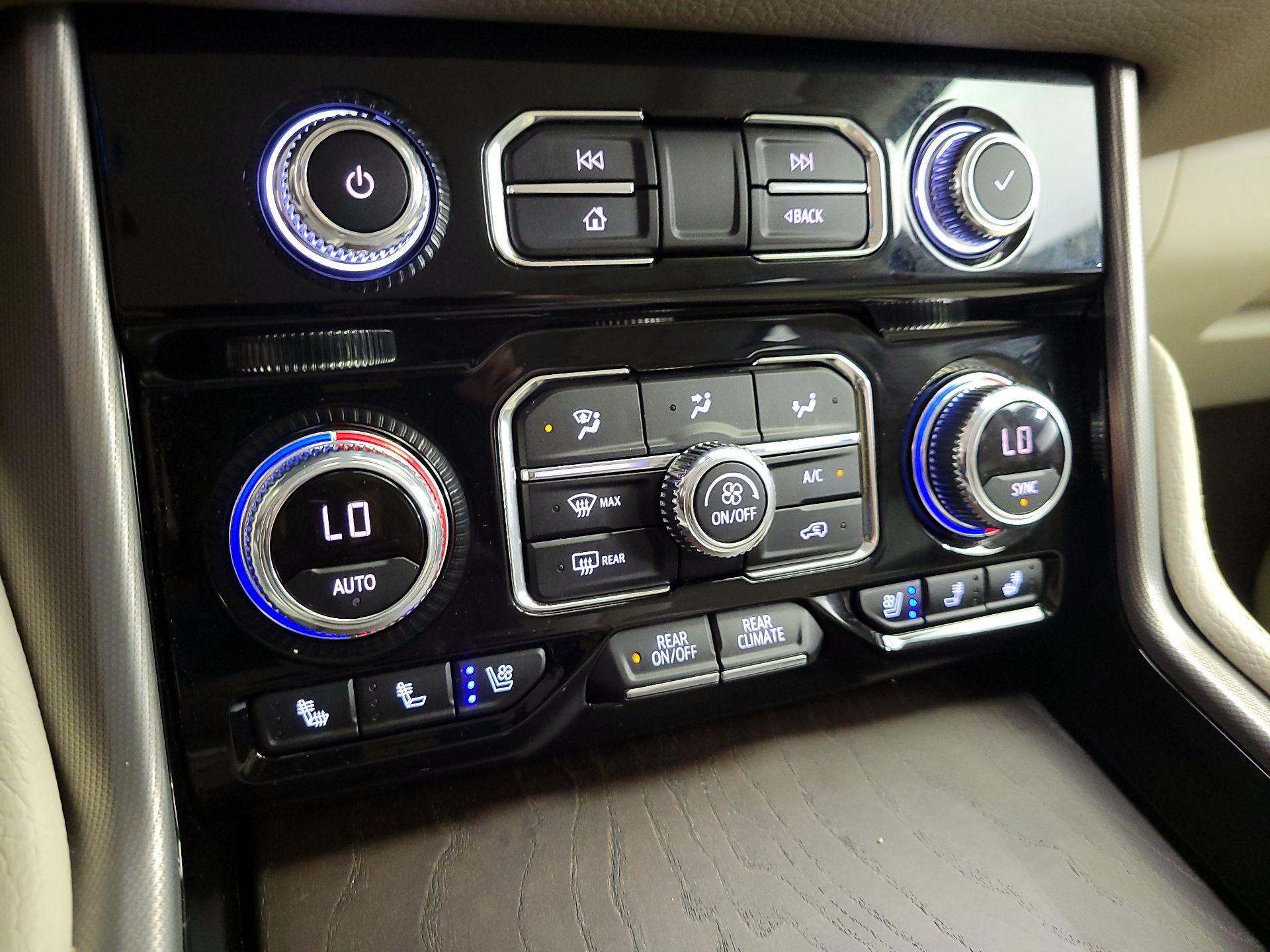 Thumbnail: 2021 GMC Yukon - 17