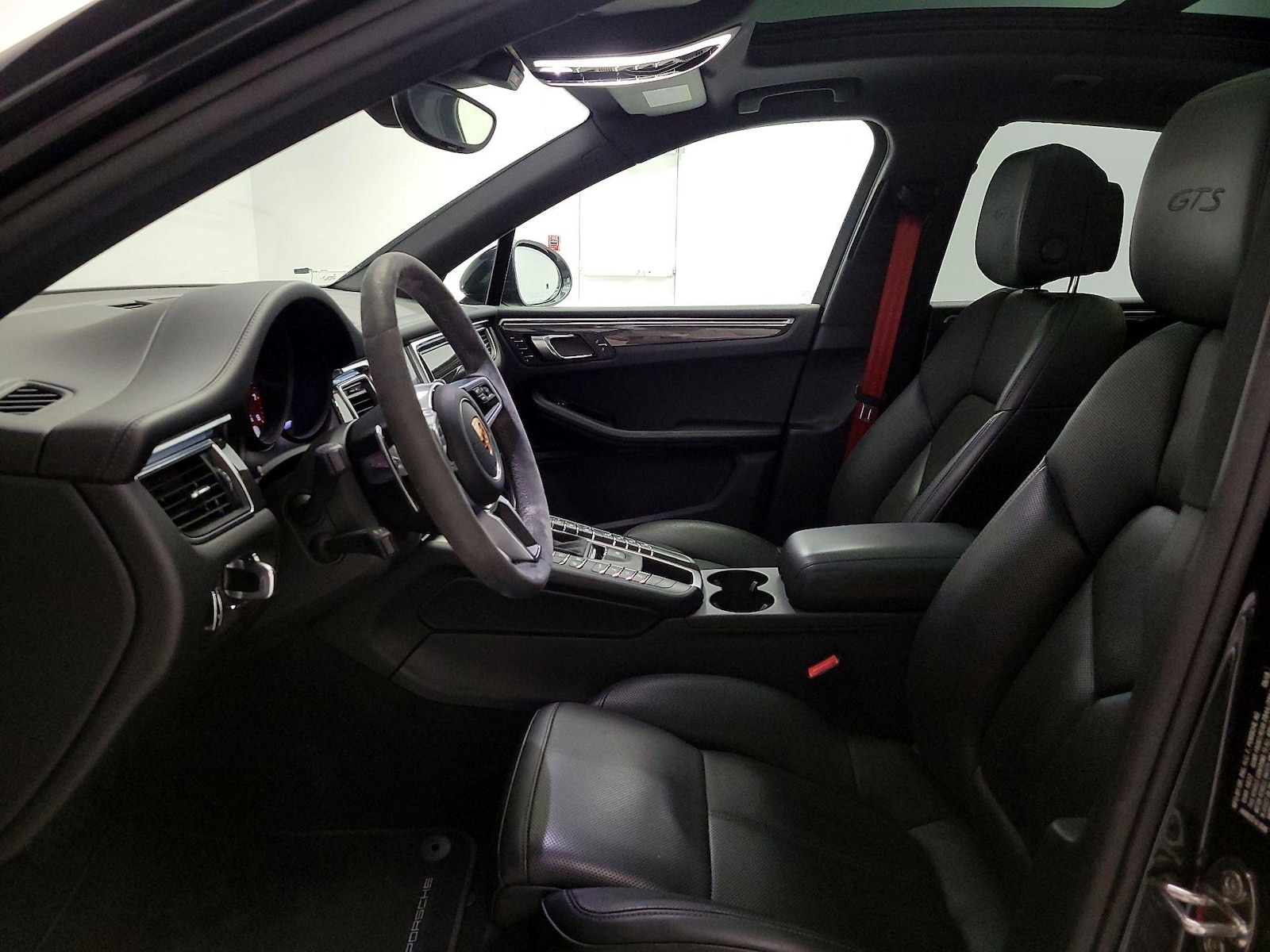 2018 Porsche Macan GTS - Photo 12
