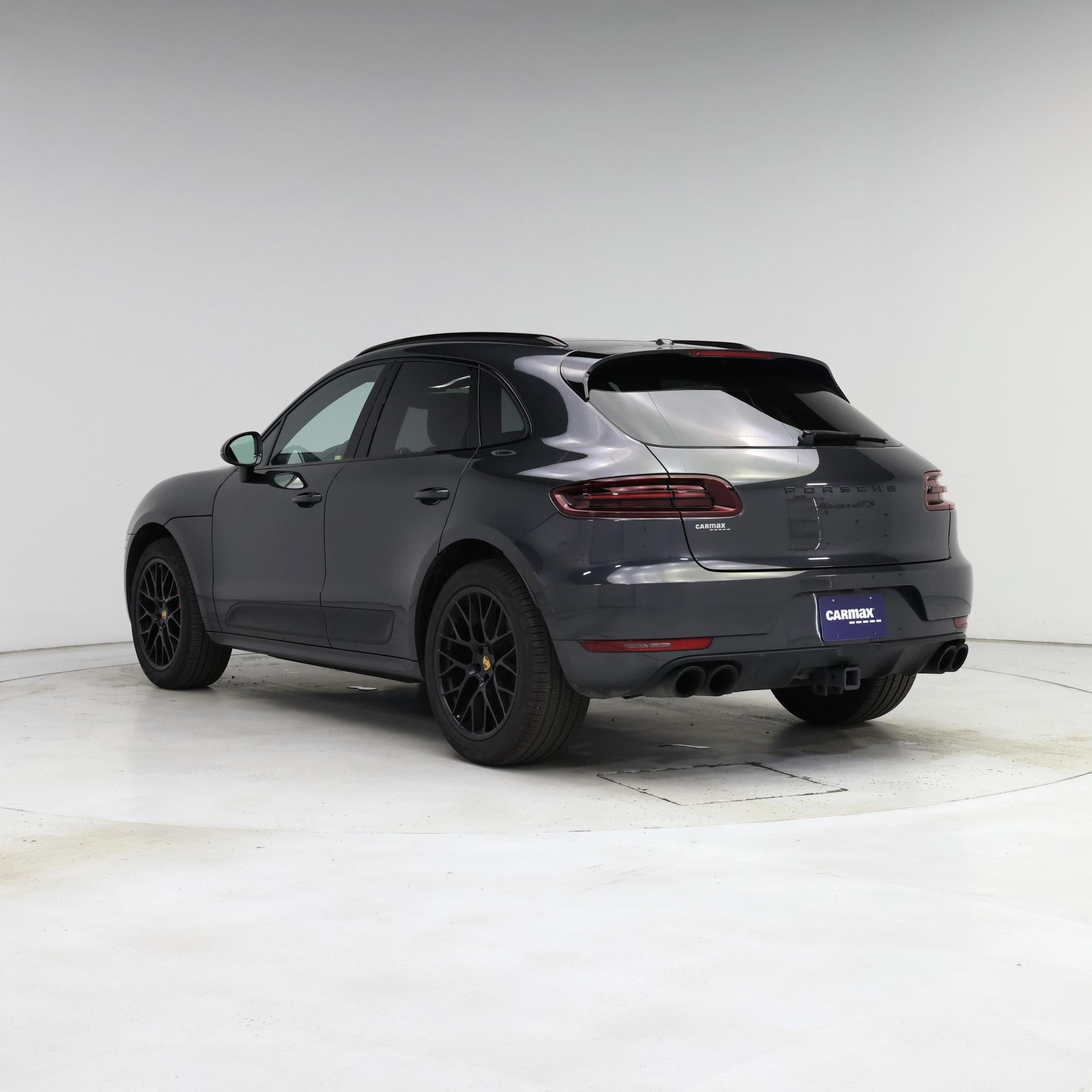 Thumbnail: 2018 Porsche Macan - 2