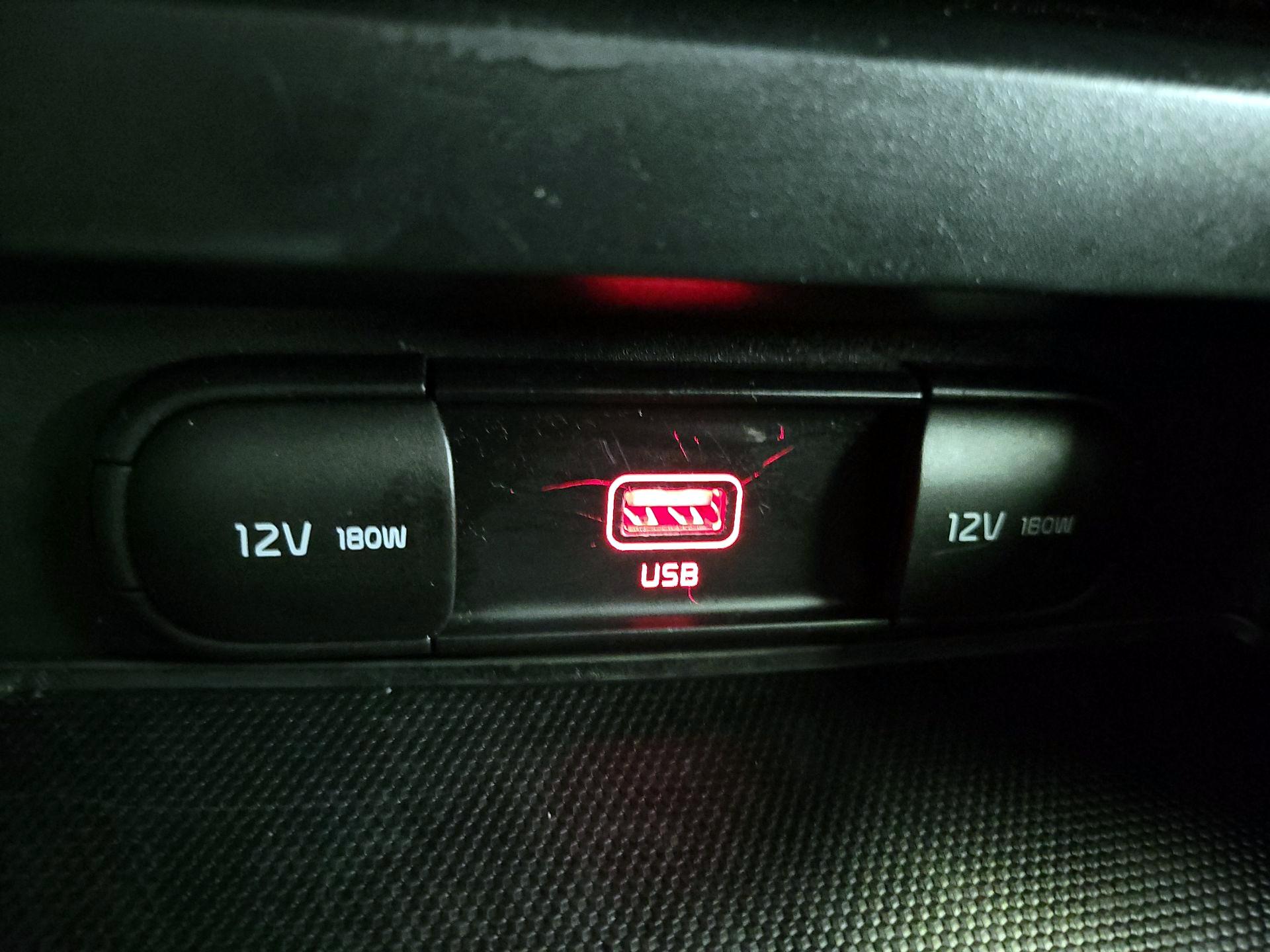 Thumbnail: 2020 Kia Soul - 18