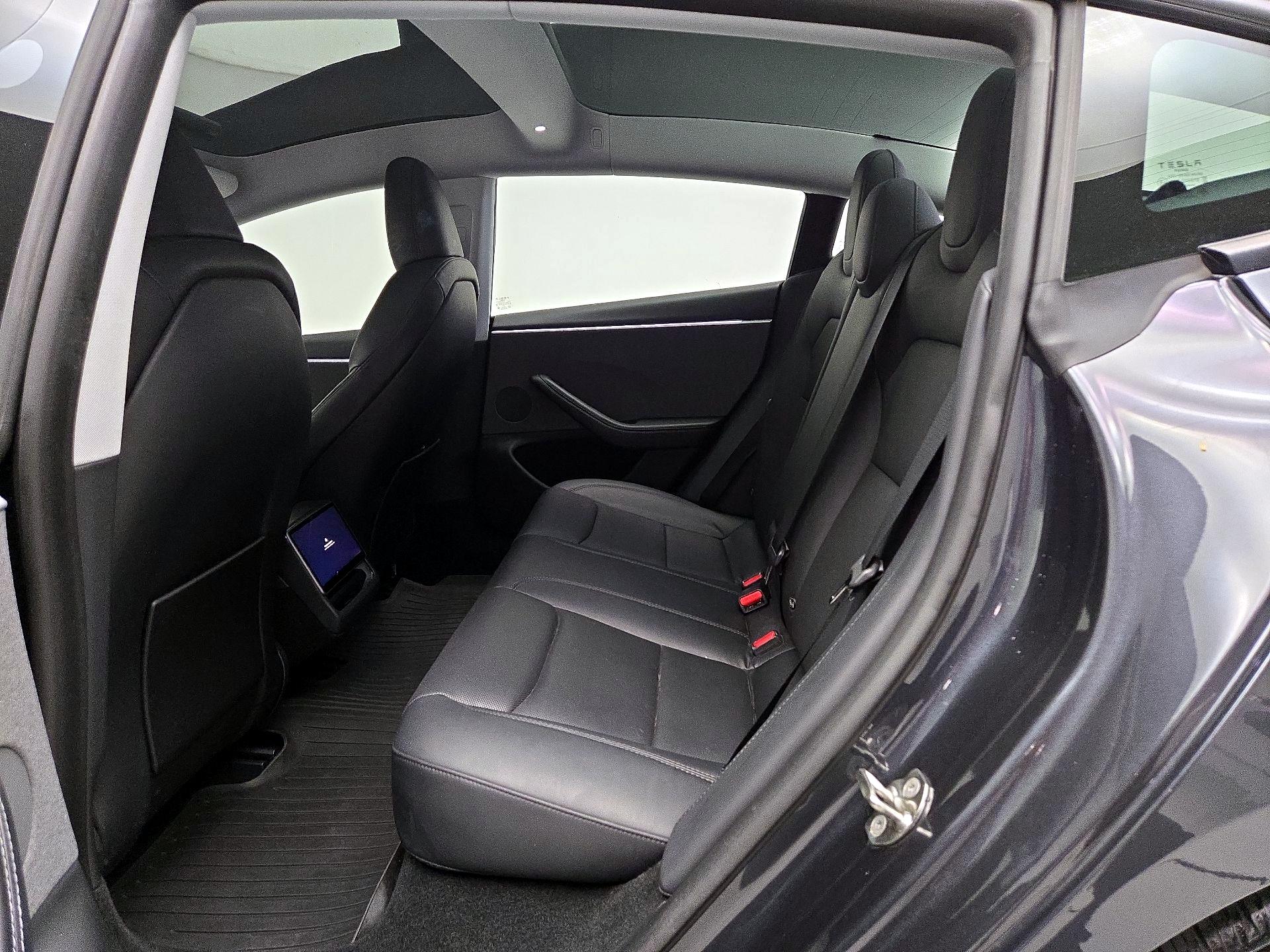 Thumbnail: 2024 Tesla Model 3 - 20