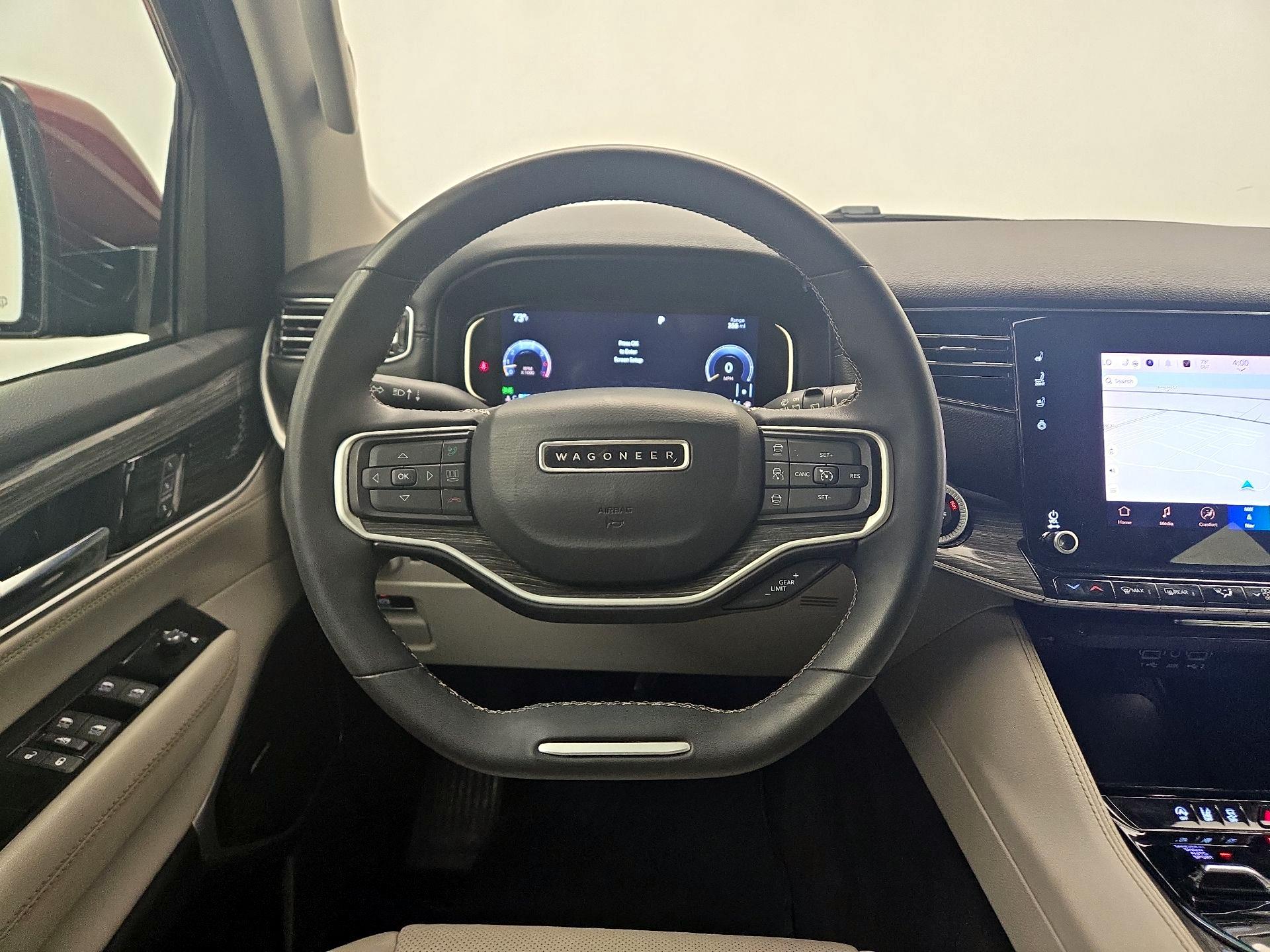 Thumbnail: 2022 Jeep Wagoneer - 10