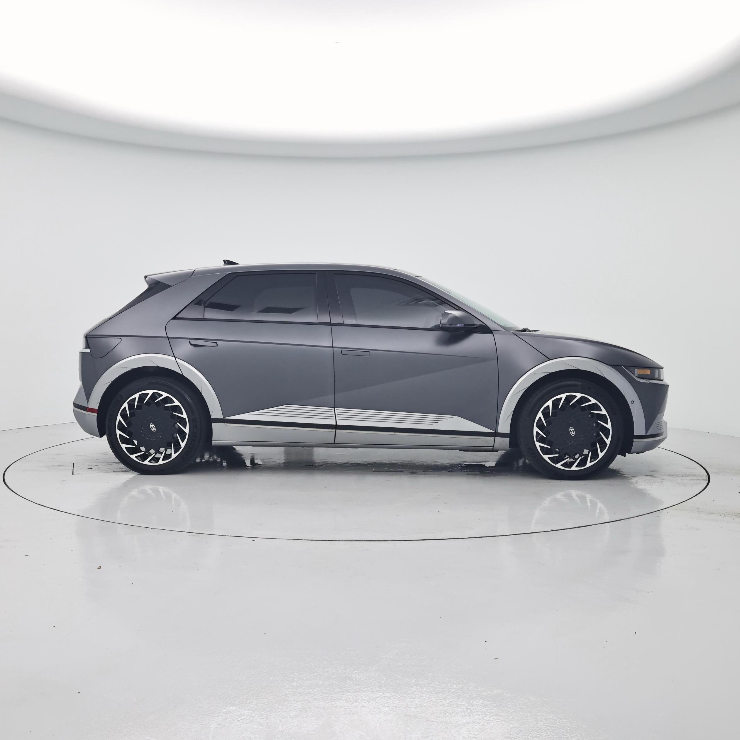 Thumbnail: 2024 Hyundai Ioniq 5 - 7
