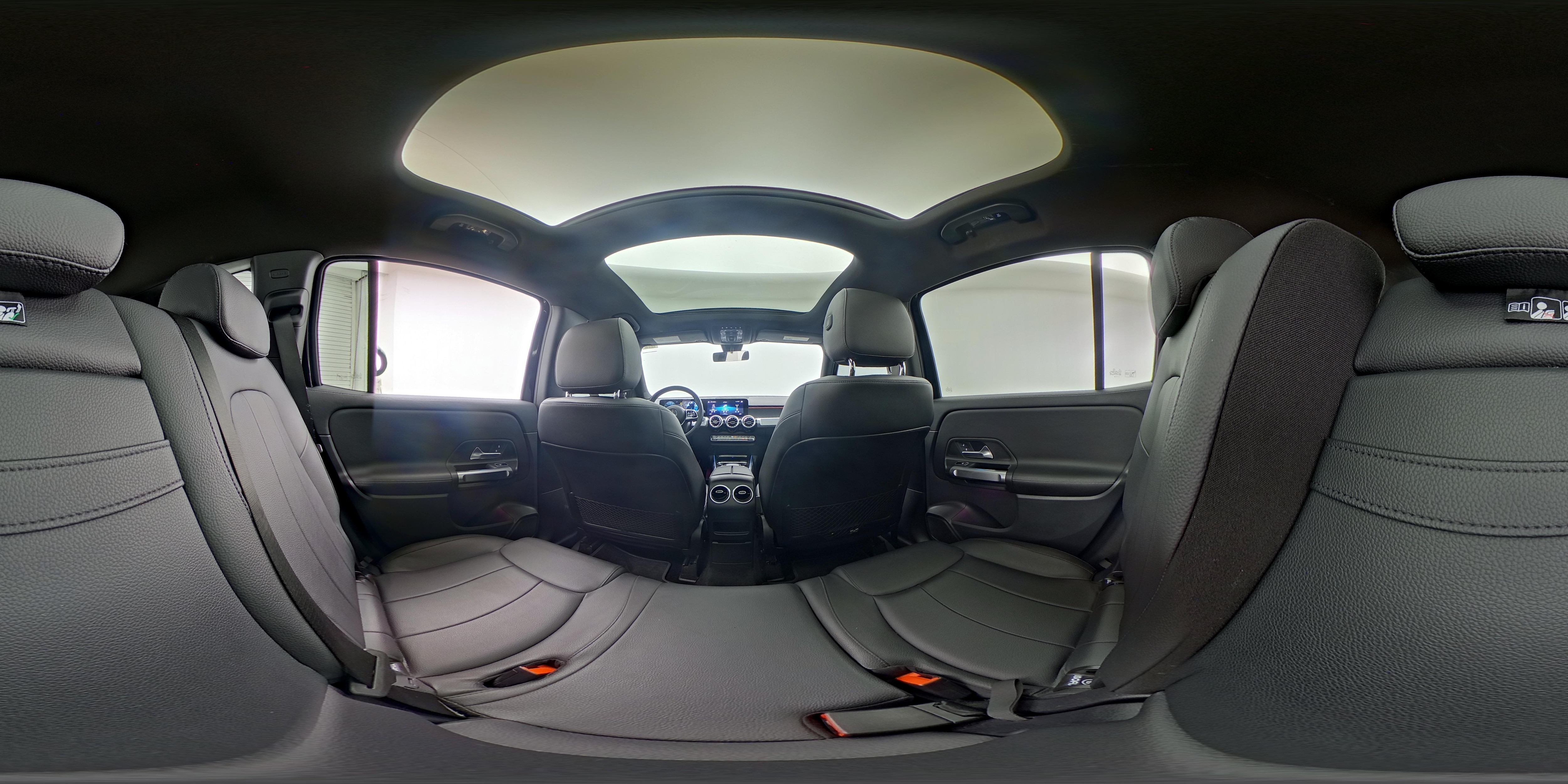 2022 Mercedes-Benz GLB Base - Photo 26