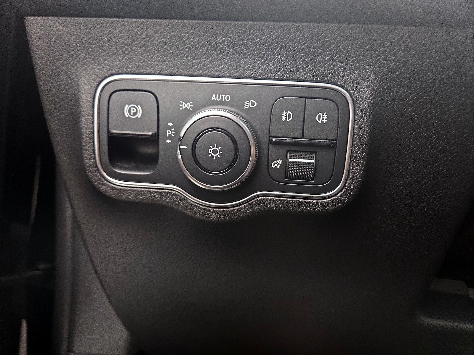 2022 Mercedes-Benz GLB Base - Photo 14