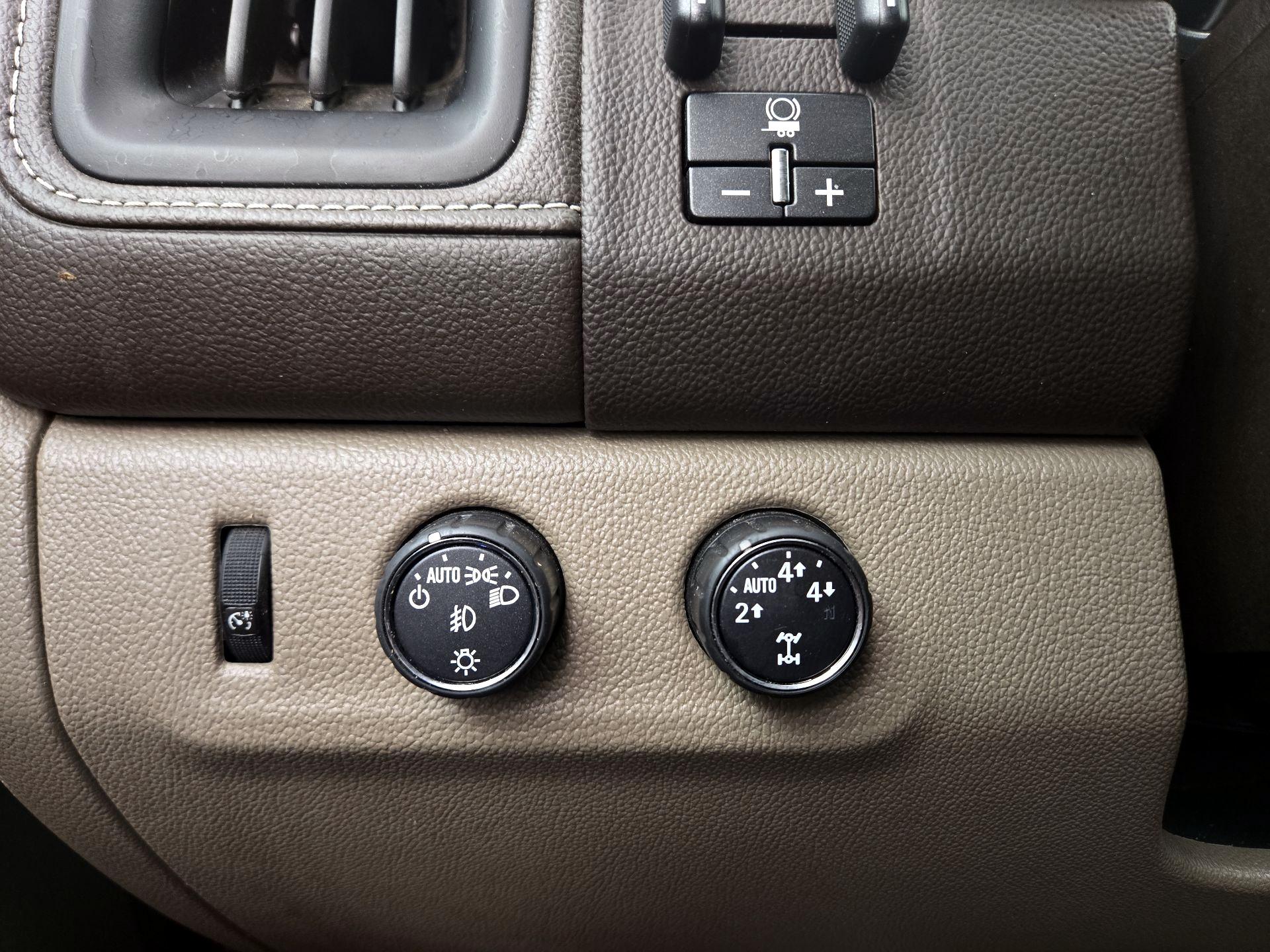 Thumbnail: 2016 GMC Canyon - 13