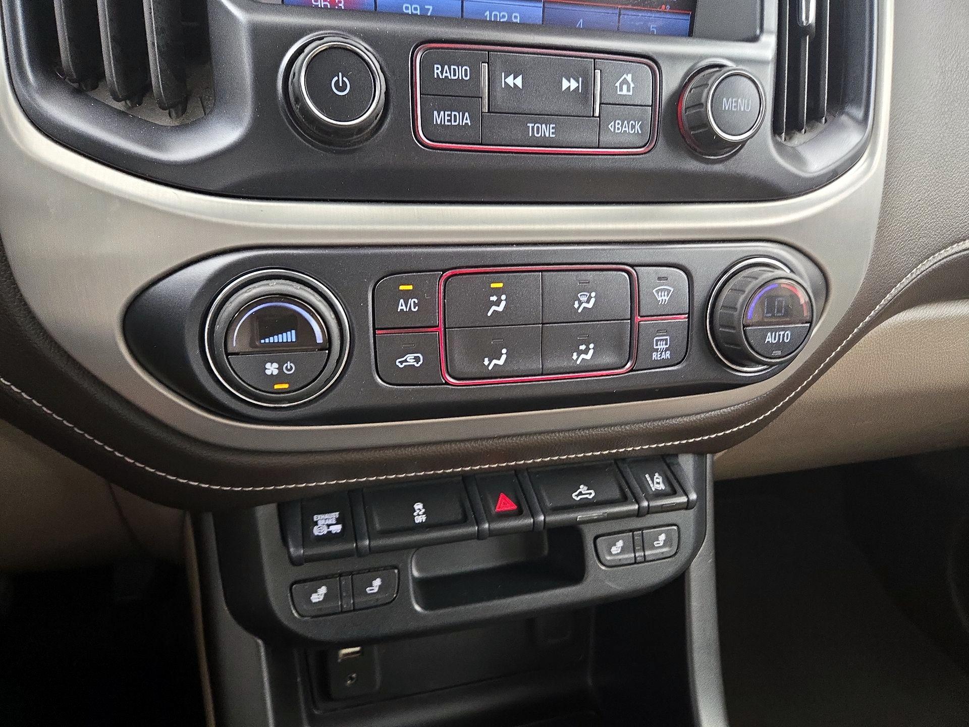 Thumbnail: 2016 GMC Canyon - 16