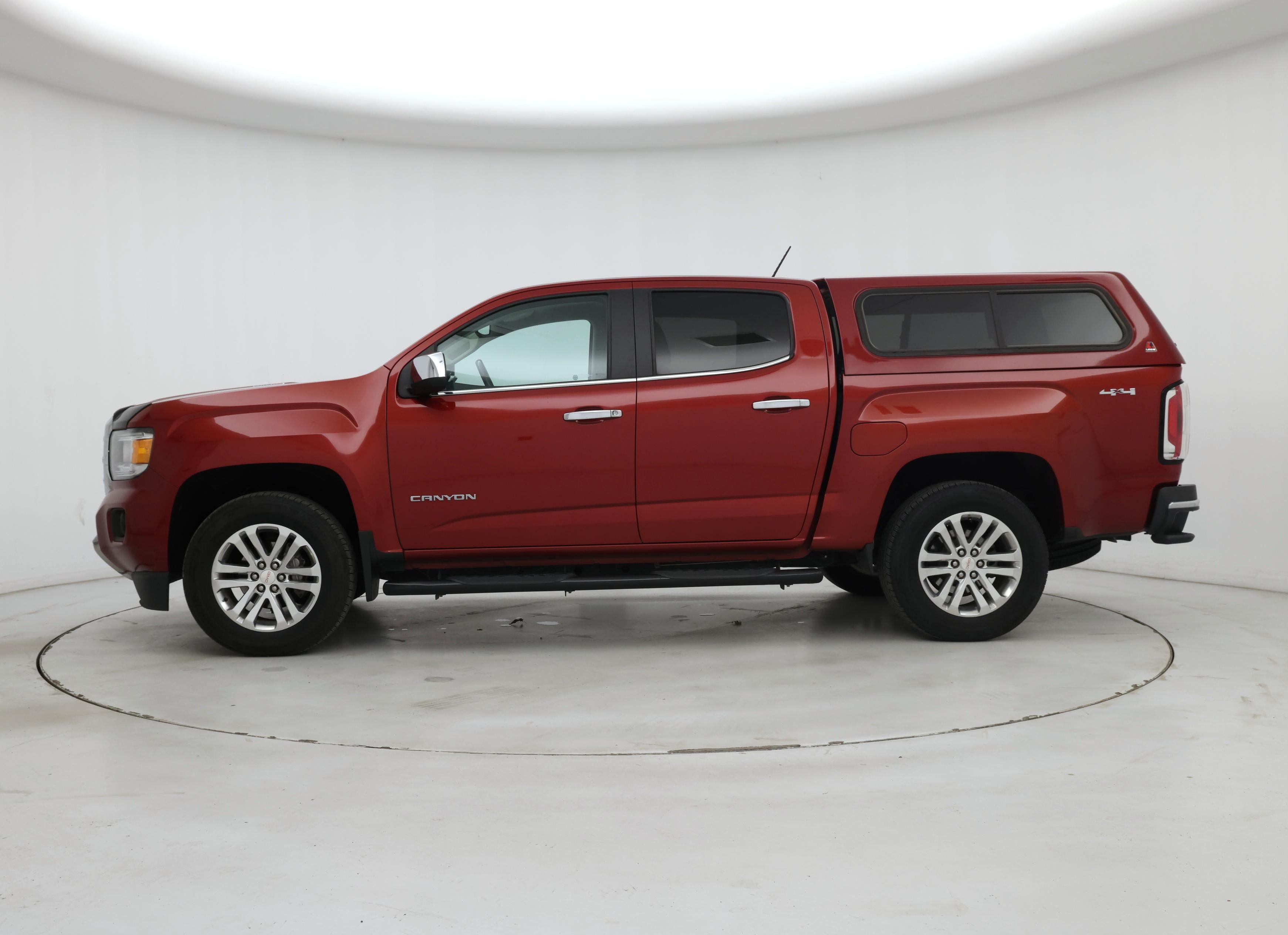 Thumbnail: 2016 GMC Canyon - 3