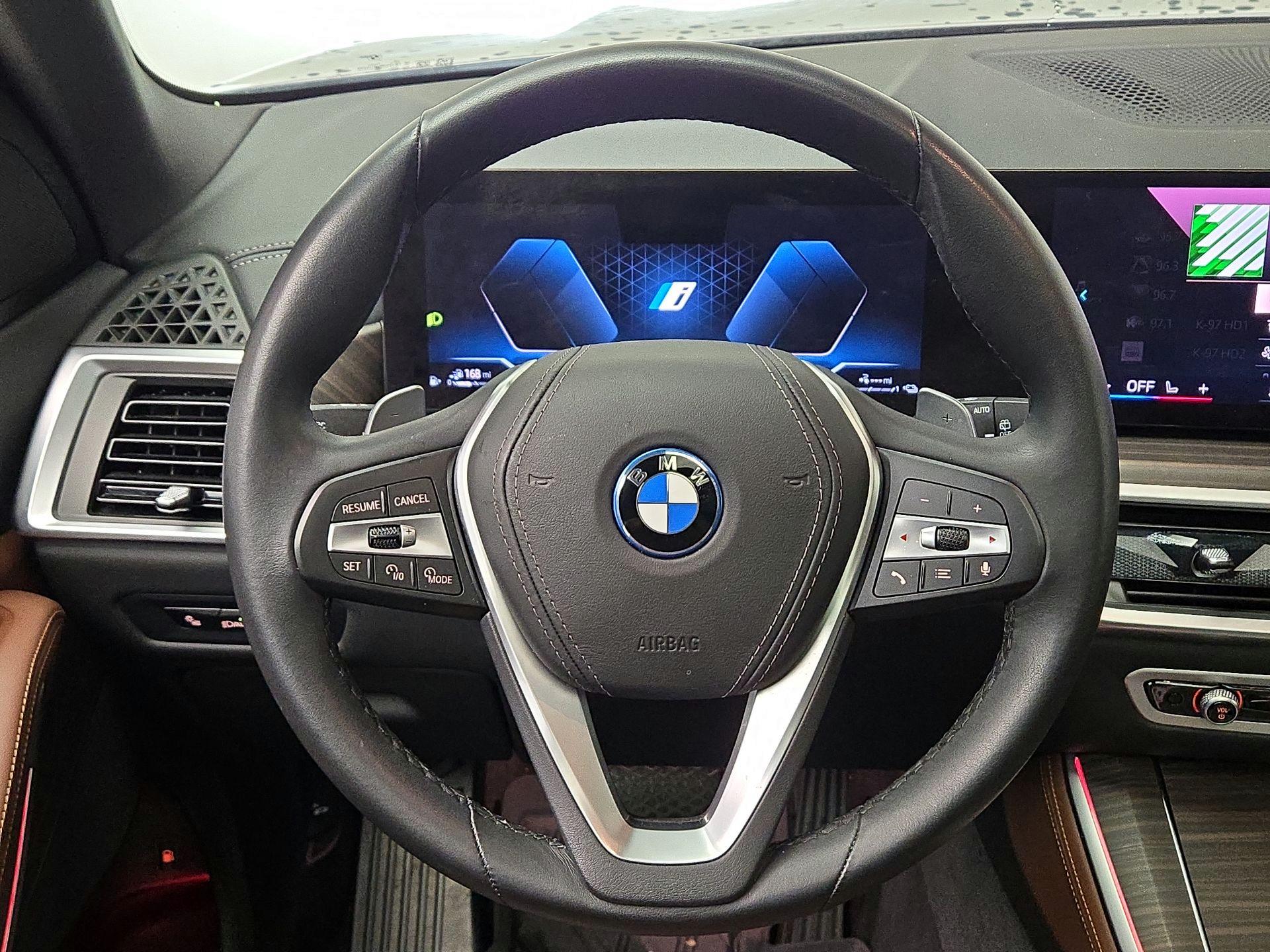 Thumbnail: 2025 BMW X5 - 10