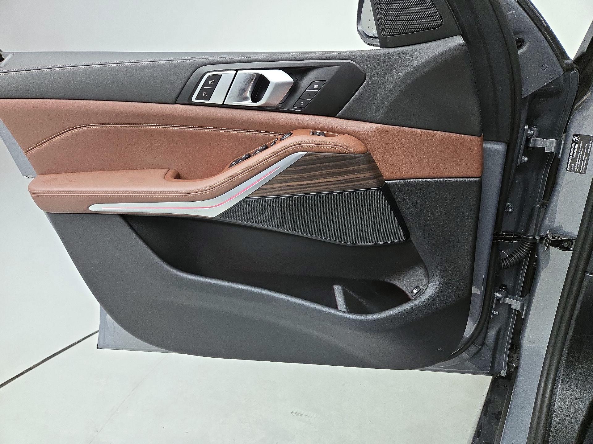 Thumbnail: 2025 BMW X5 - 12