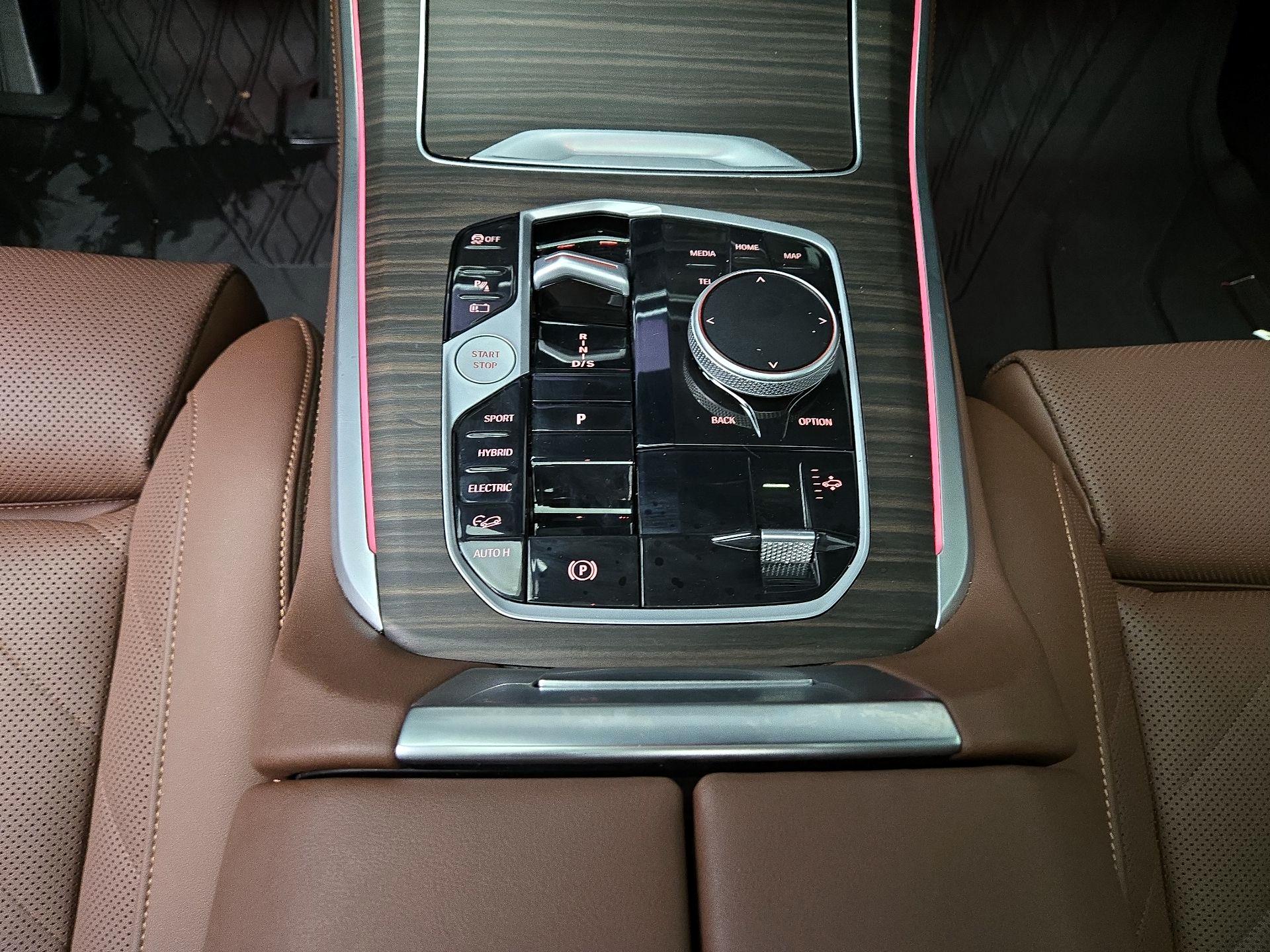 Thumbnail: 2025 BMW X5 - 18