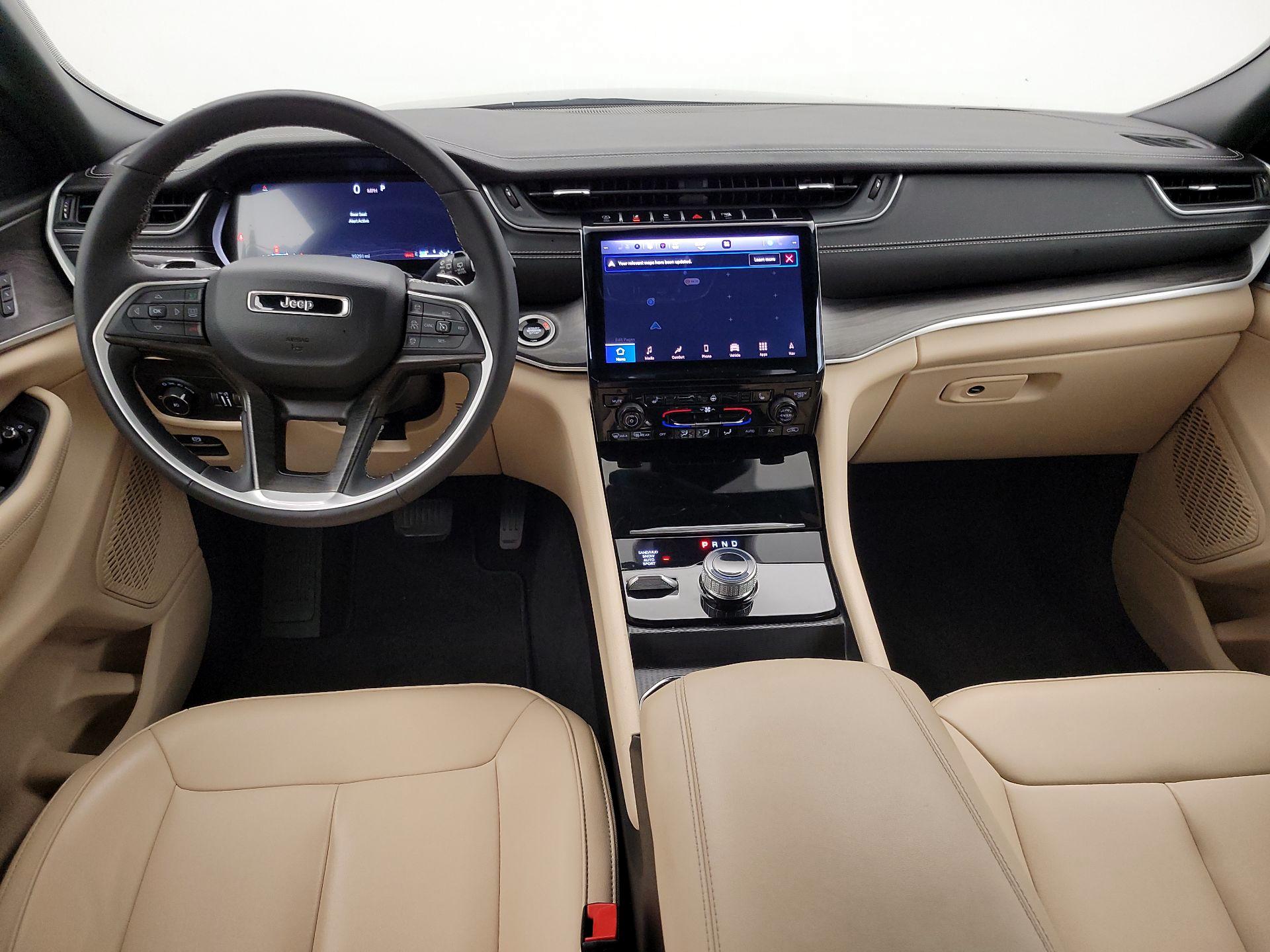 Thumbnail: 2024 Jeep Grand Cherokee - 9