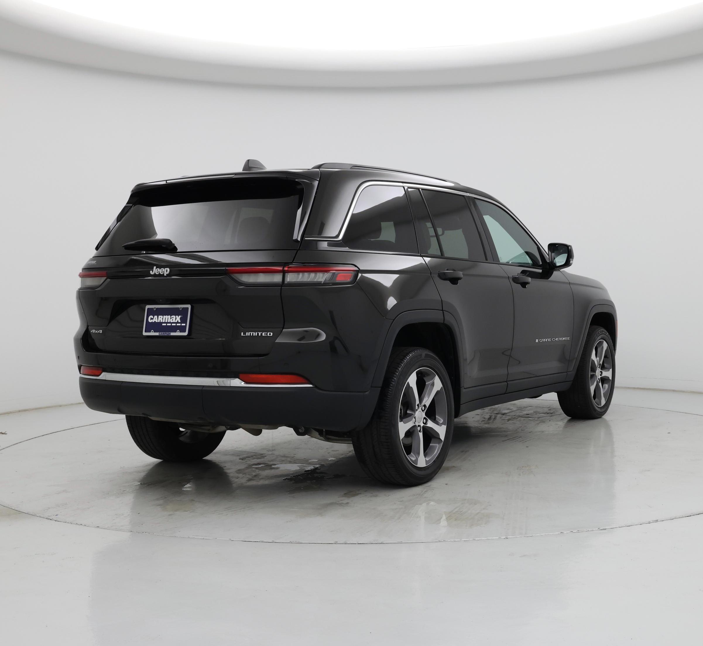 Thumbnail: 2024 Jeep Grand Cherokee - 8