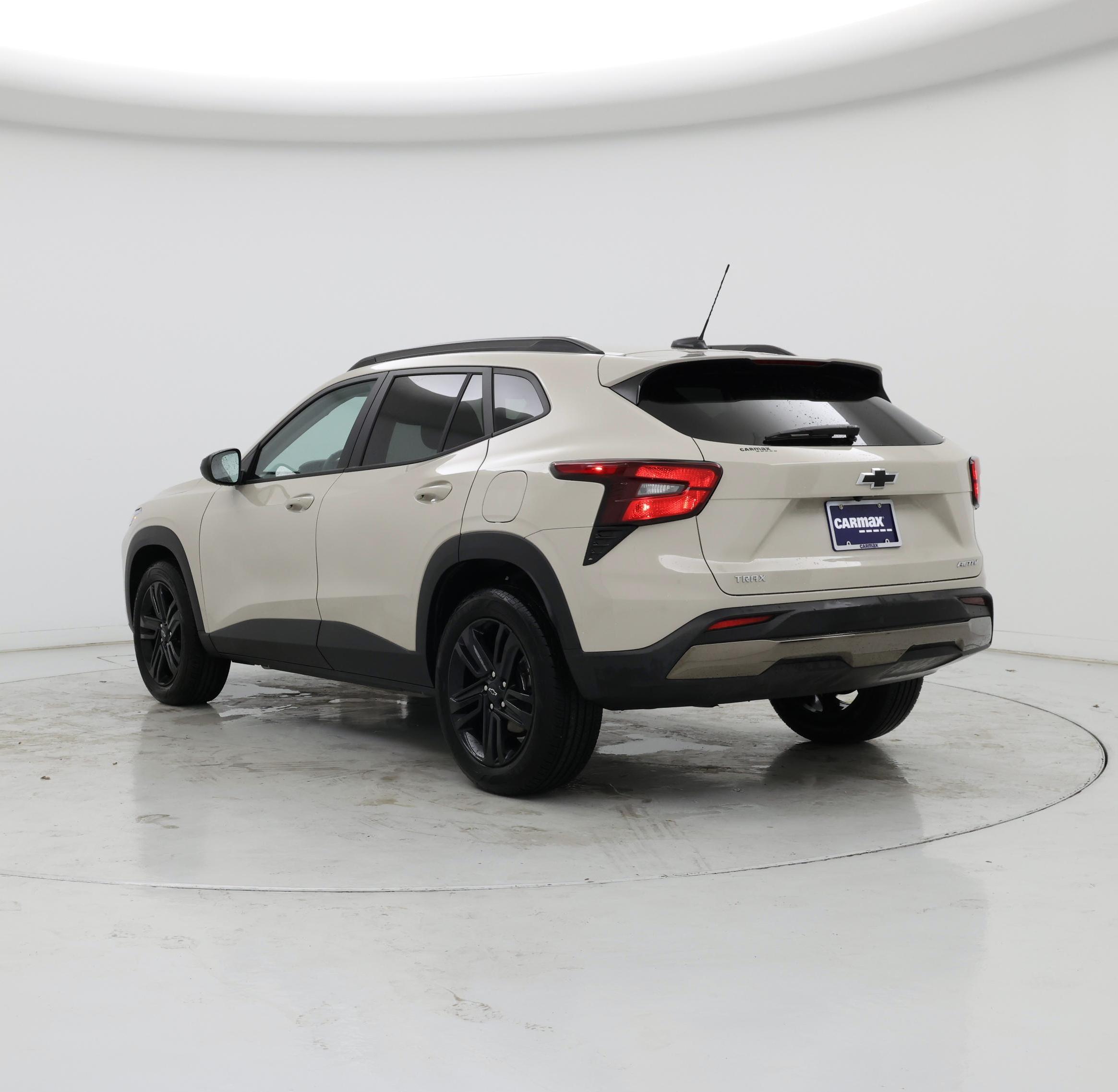 Thumbnail: 2026 Chevrolet Trax - 2