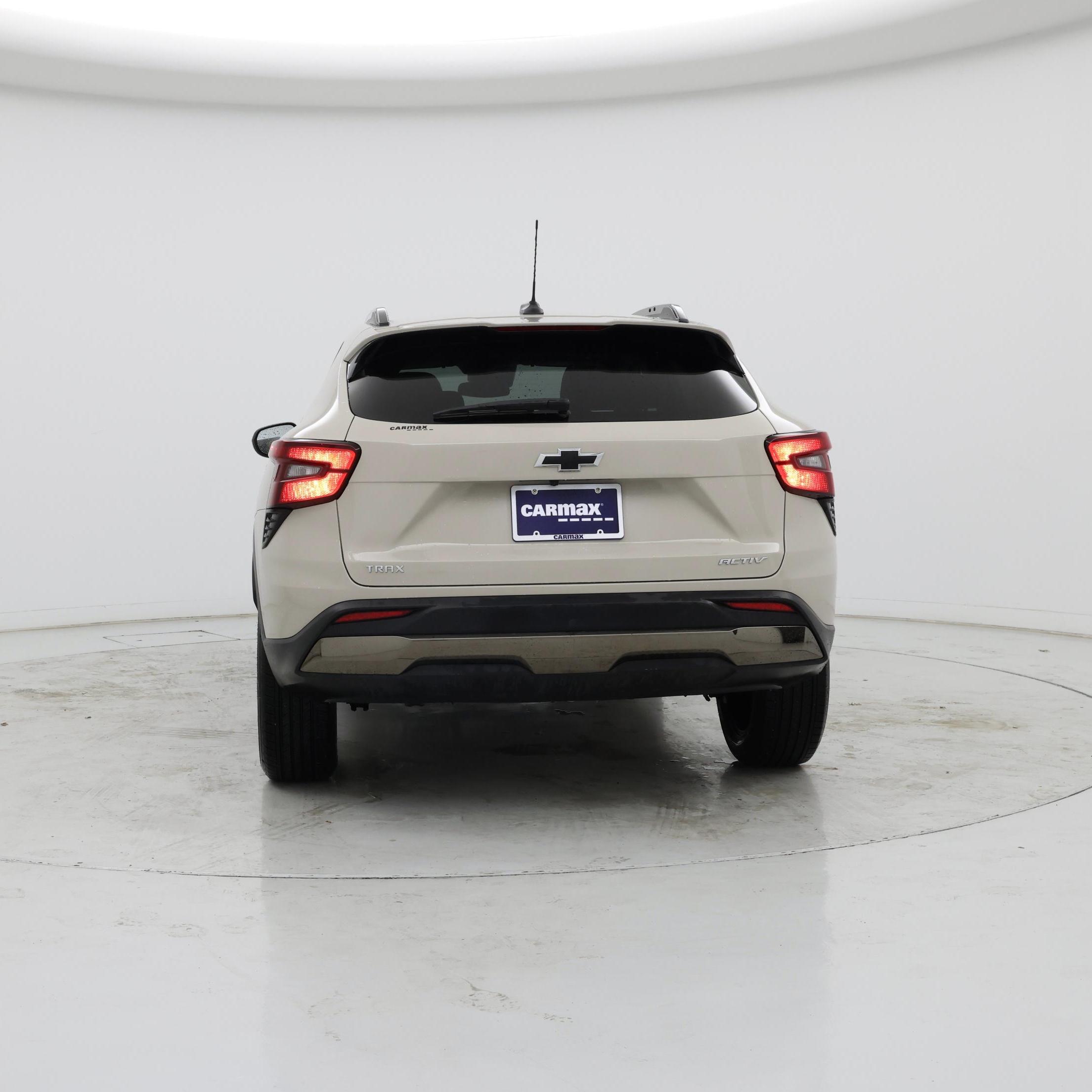 Thumbnail: 2026 Chevrolet Trax - 6
