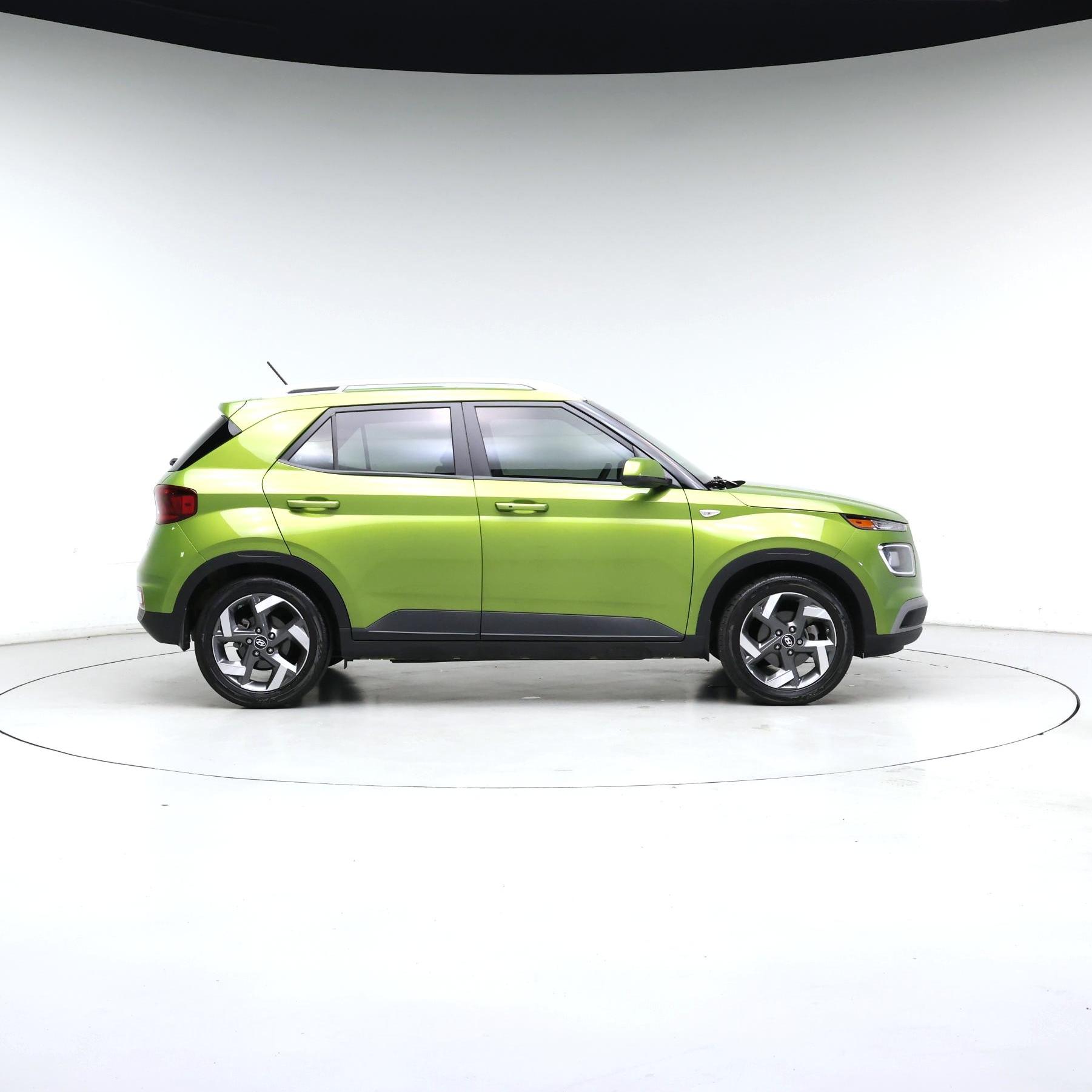 Thumbnail: 2024 Hyundai Venue - 7