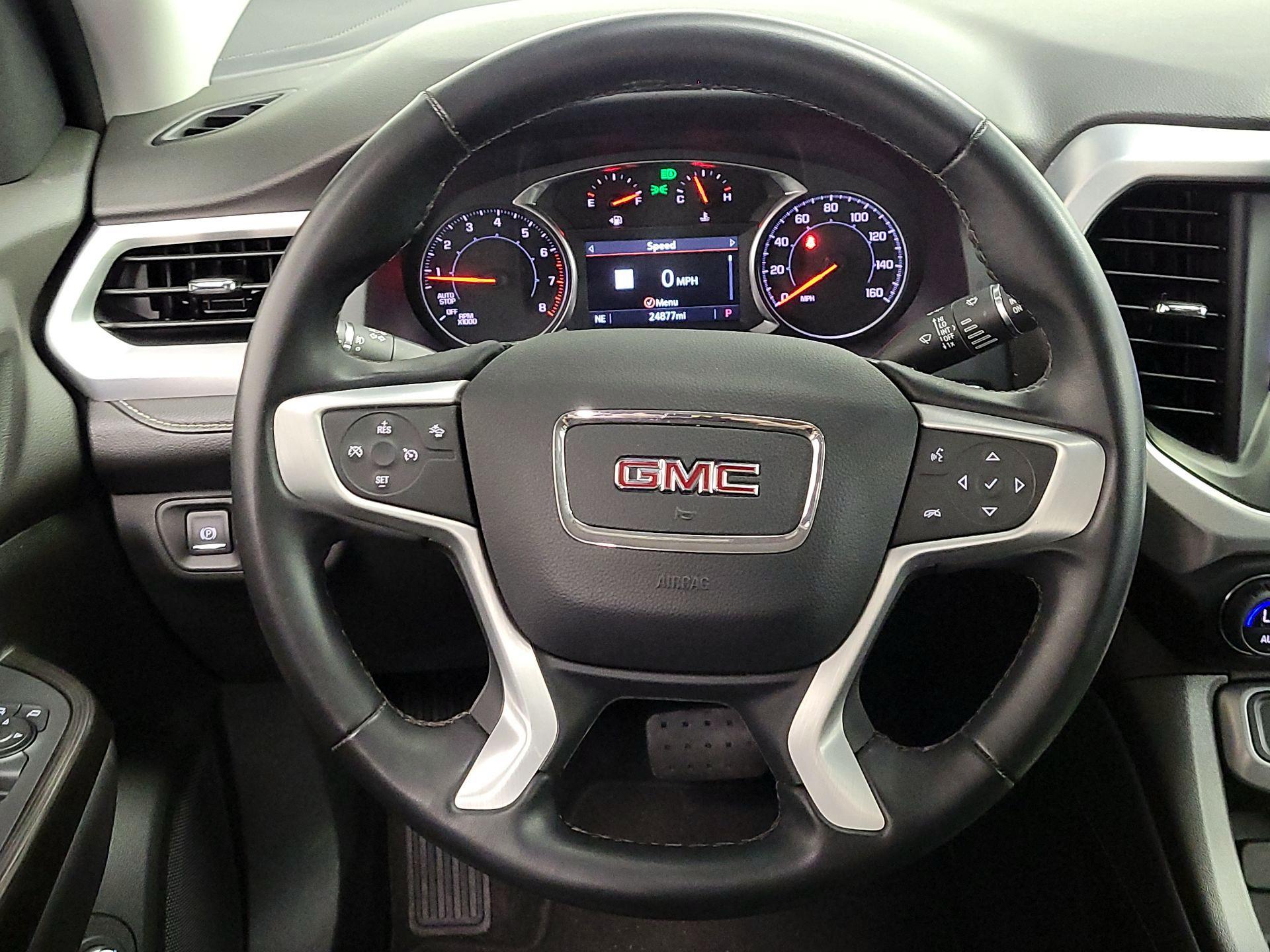 Thumbnail: 2023 GMC Acadia - 10