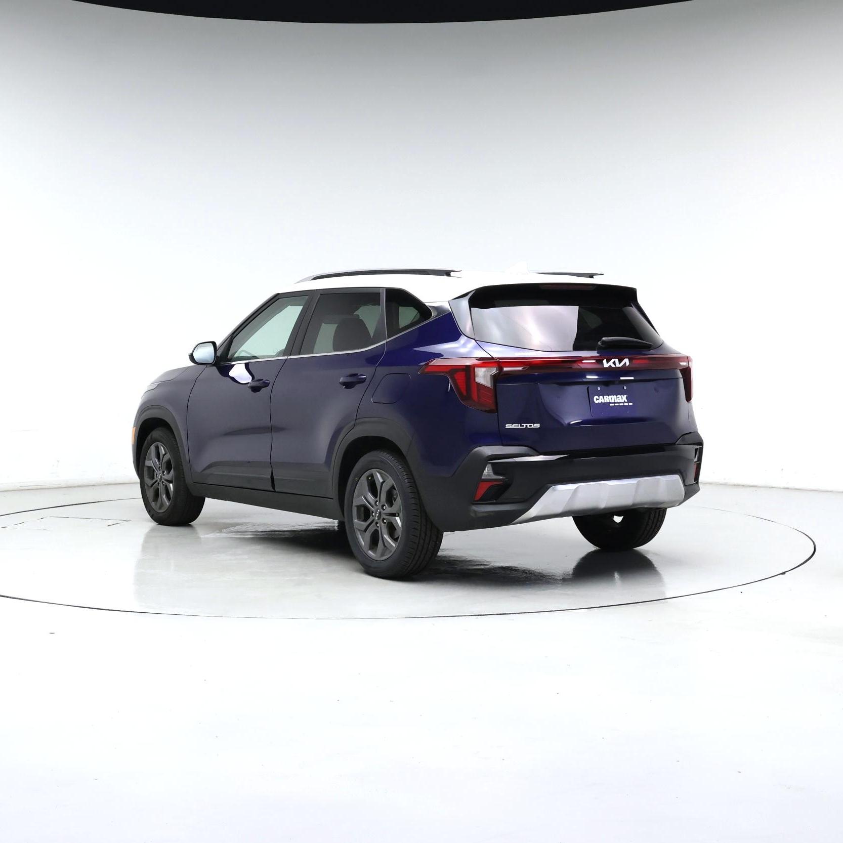 Thumbnail: 2024 Kia Seltos - 2