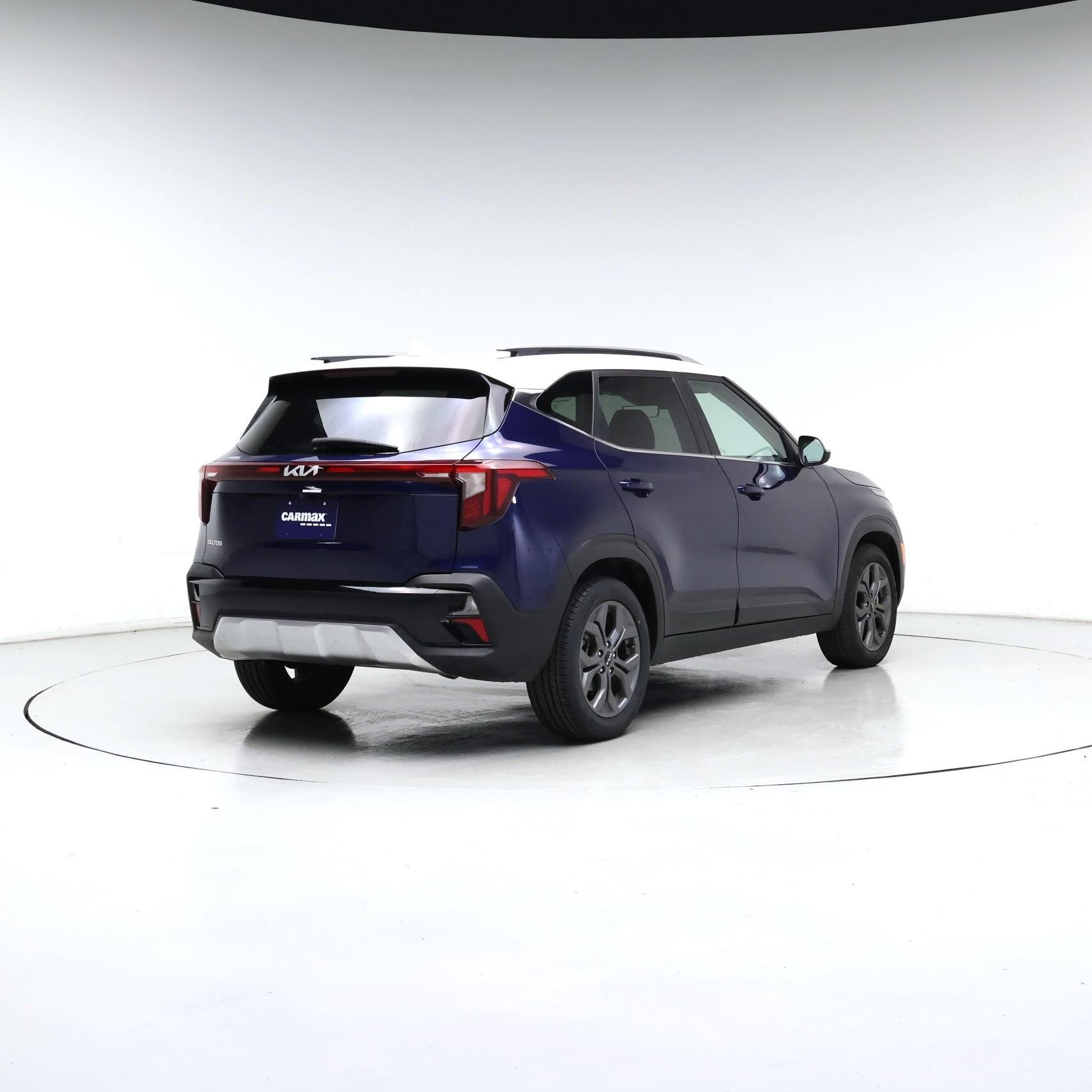 Thumbnail: 2024 Kia Seltos - 8