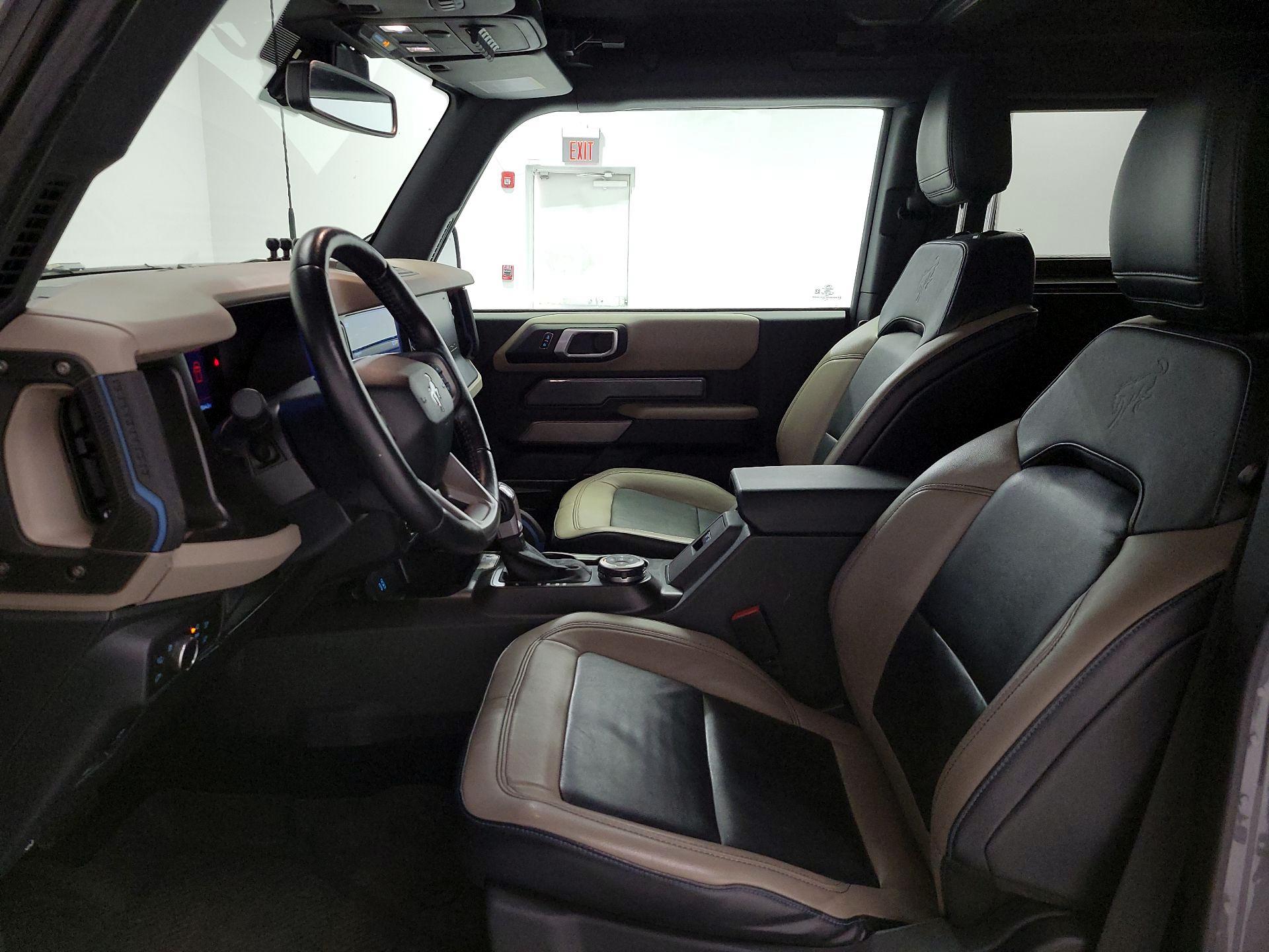 Thumbnail: 2021 Ford Bronco - 11