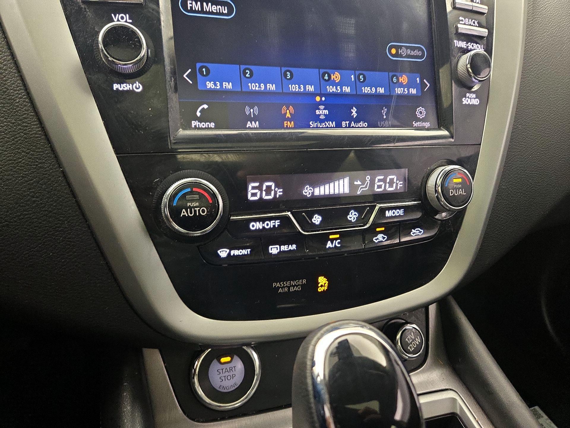 Thumbnail: 2019 Nissan Murano - 16