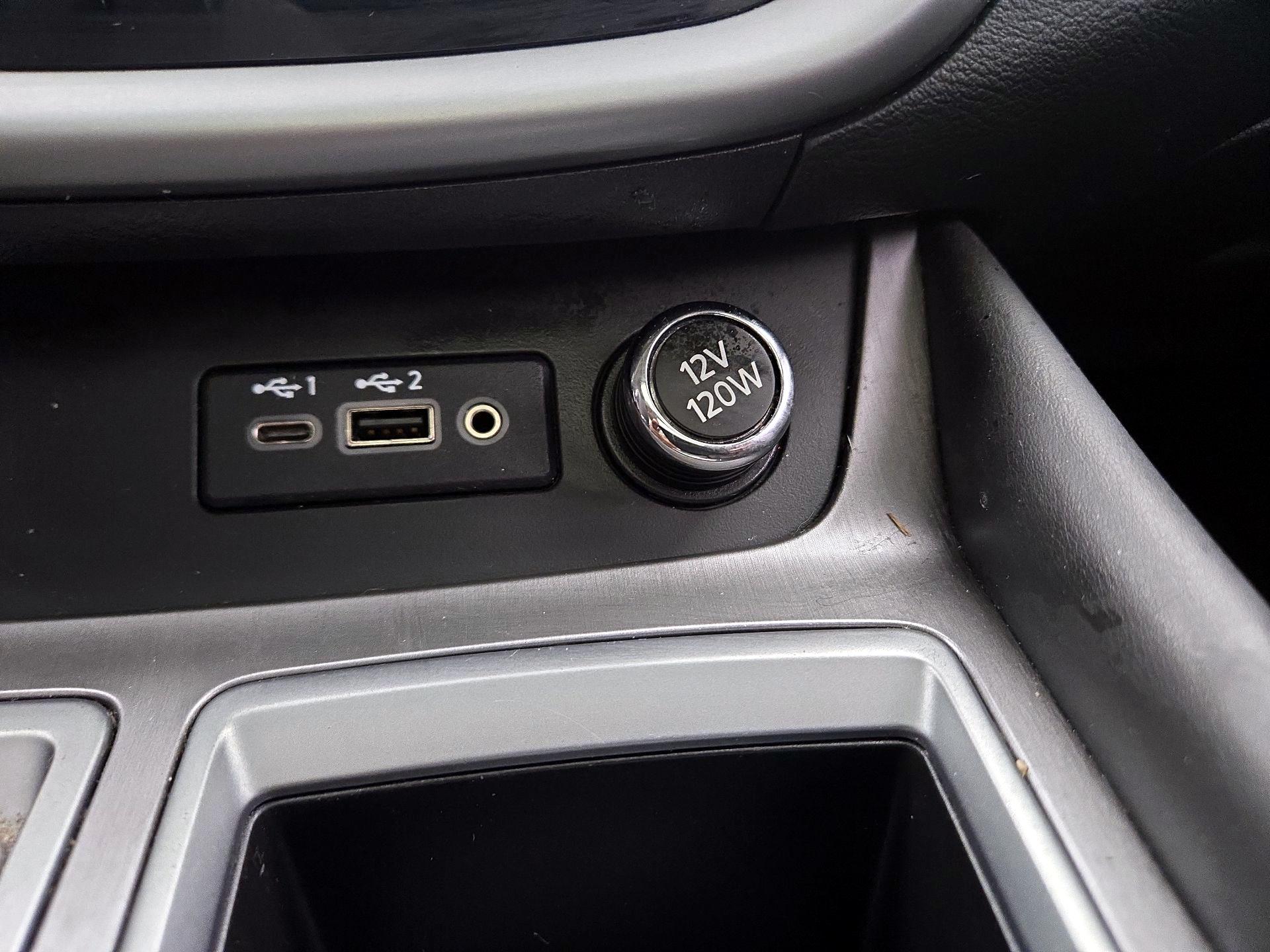 Thumbnail: 2019 Nissan Murano - 18