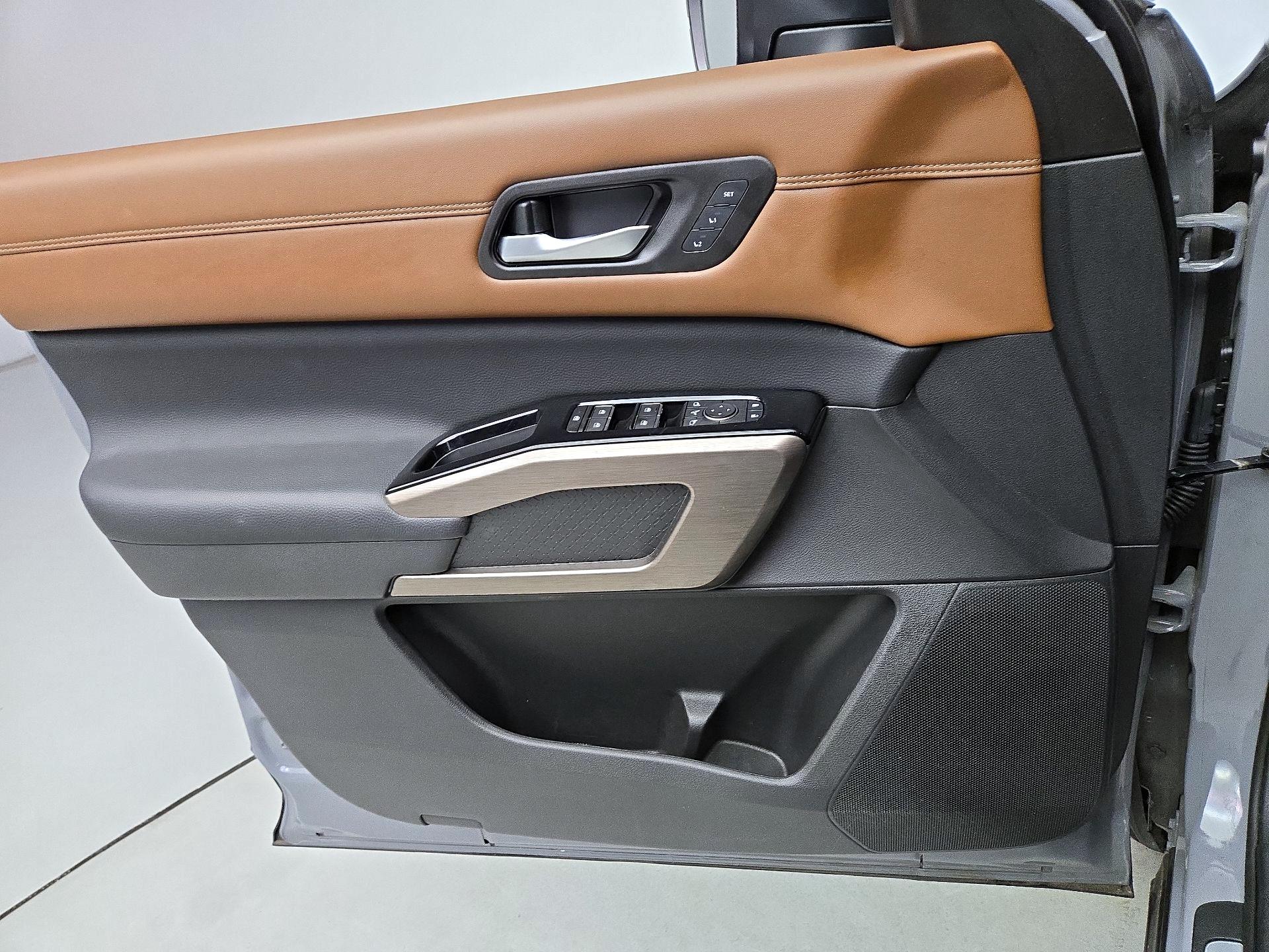 Thumbnail: 2024 Nissan Pathfinder - 12