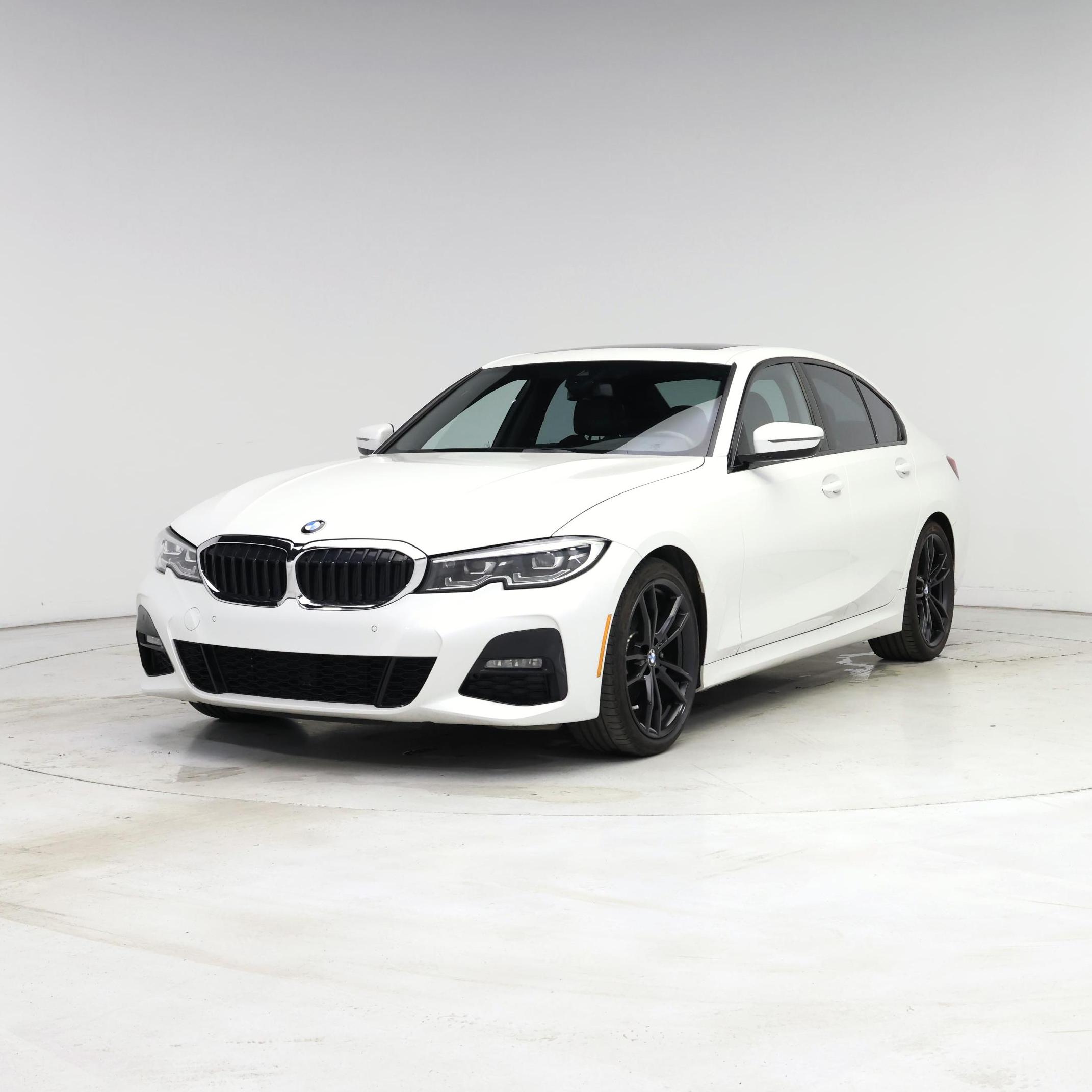 Thumbnail: 2022 BMW 3 Series - 4