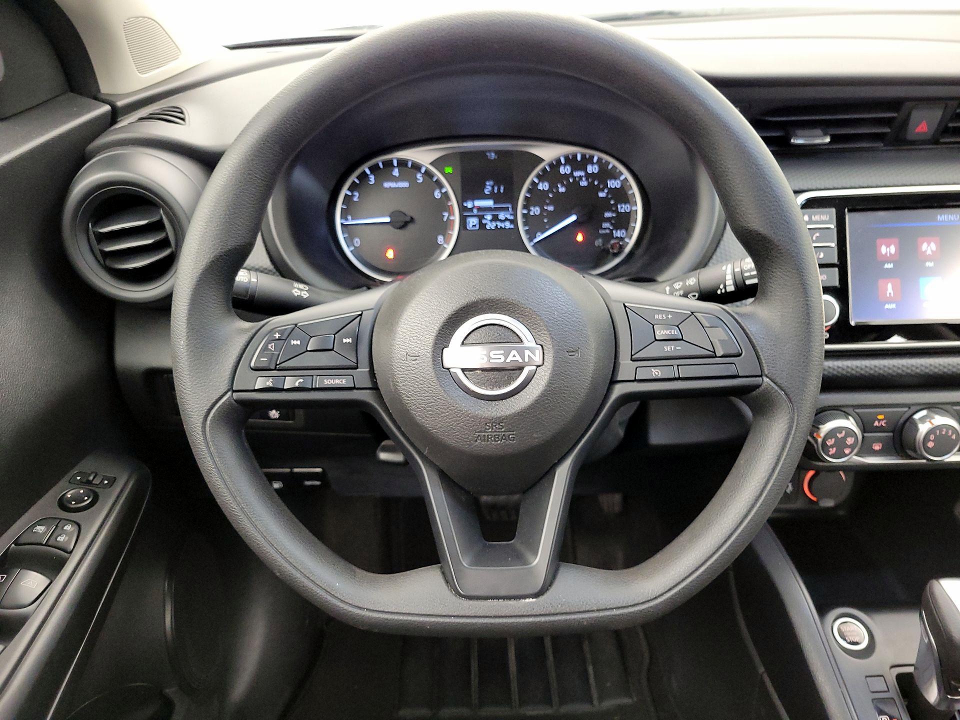 Thumbnail: 2024 Nissan Kicks - 10