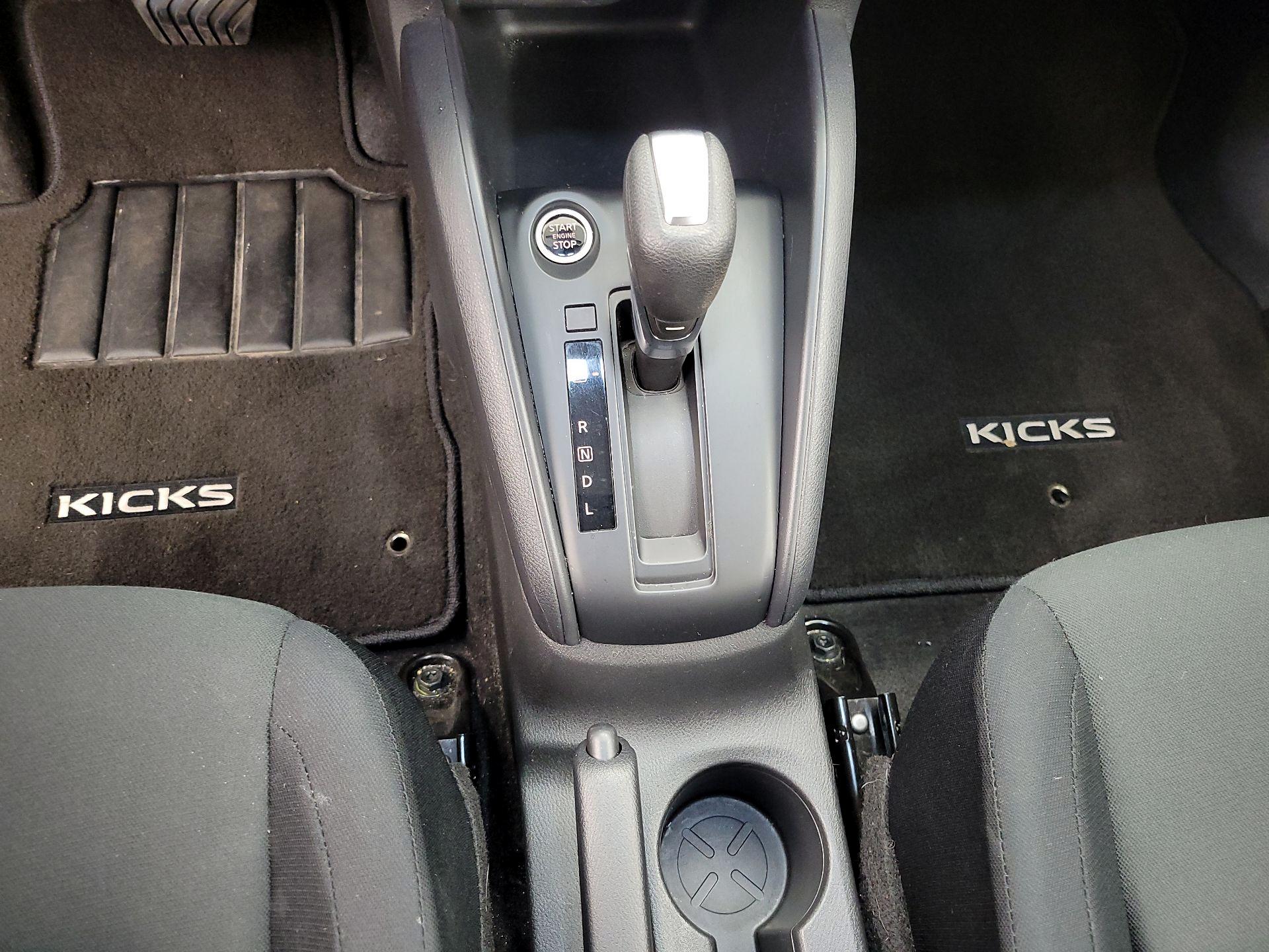 Thumbnail: 2024 Nissan Kicks - 17