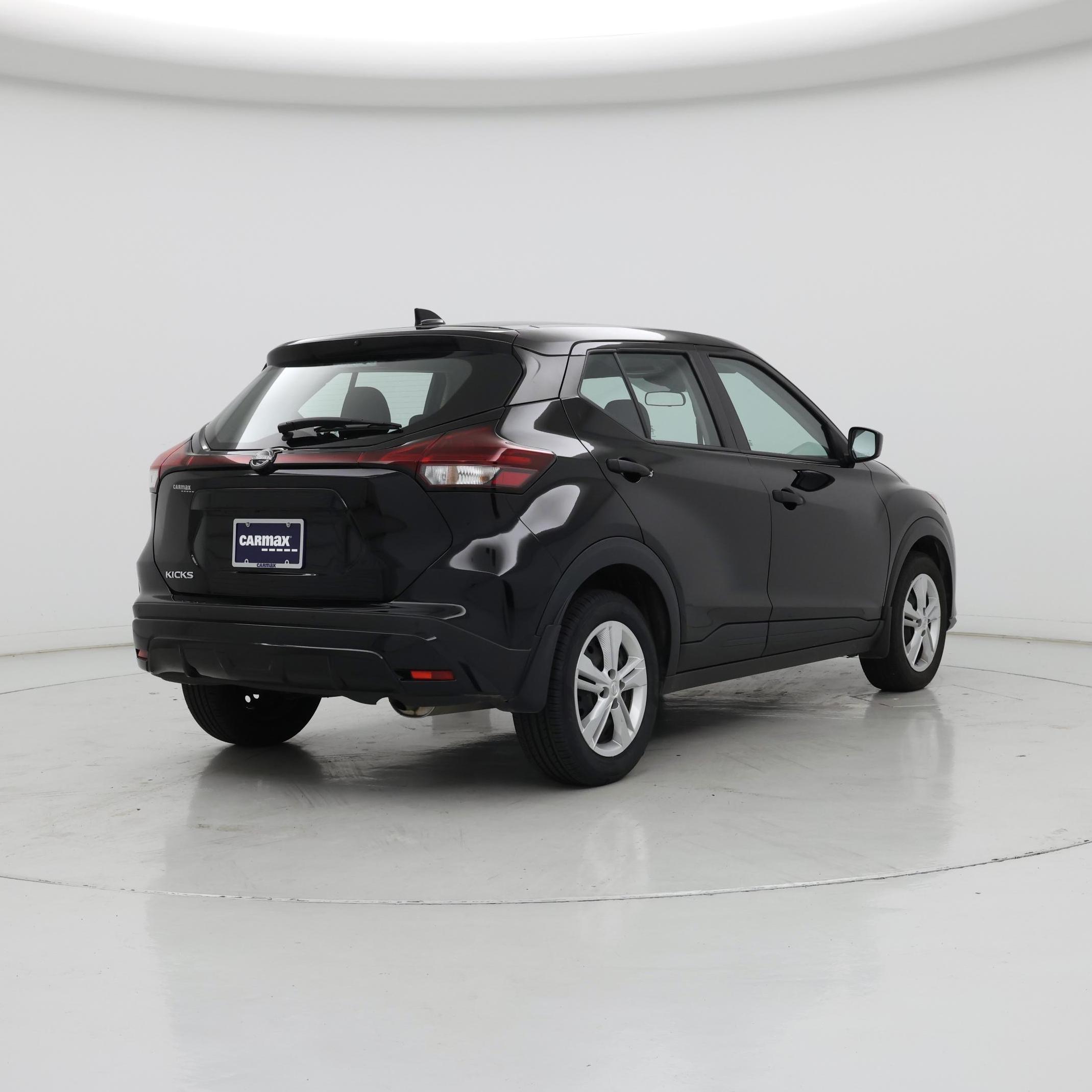 Thumbnail: 2024 Nissan Kicks - 8