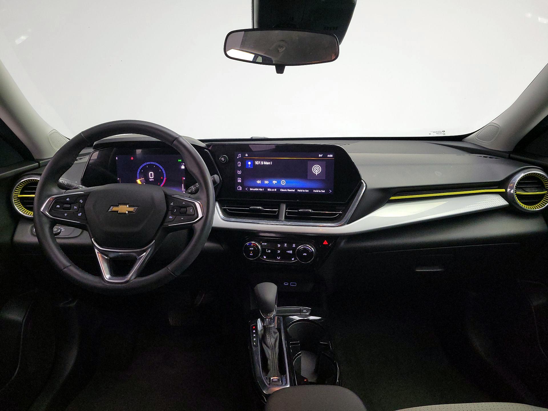 Thumbnail: 2025 Chevrolet Trax - 9