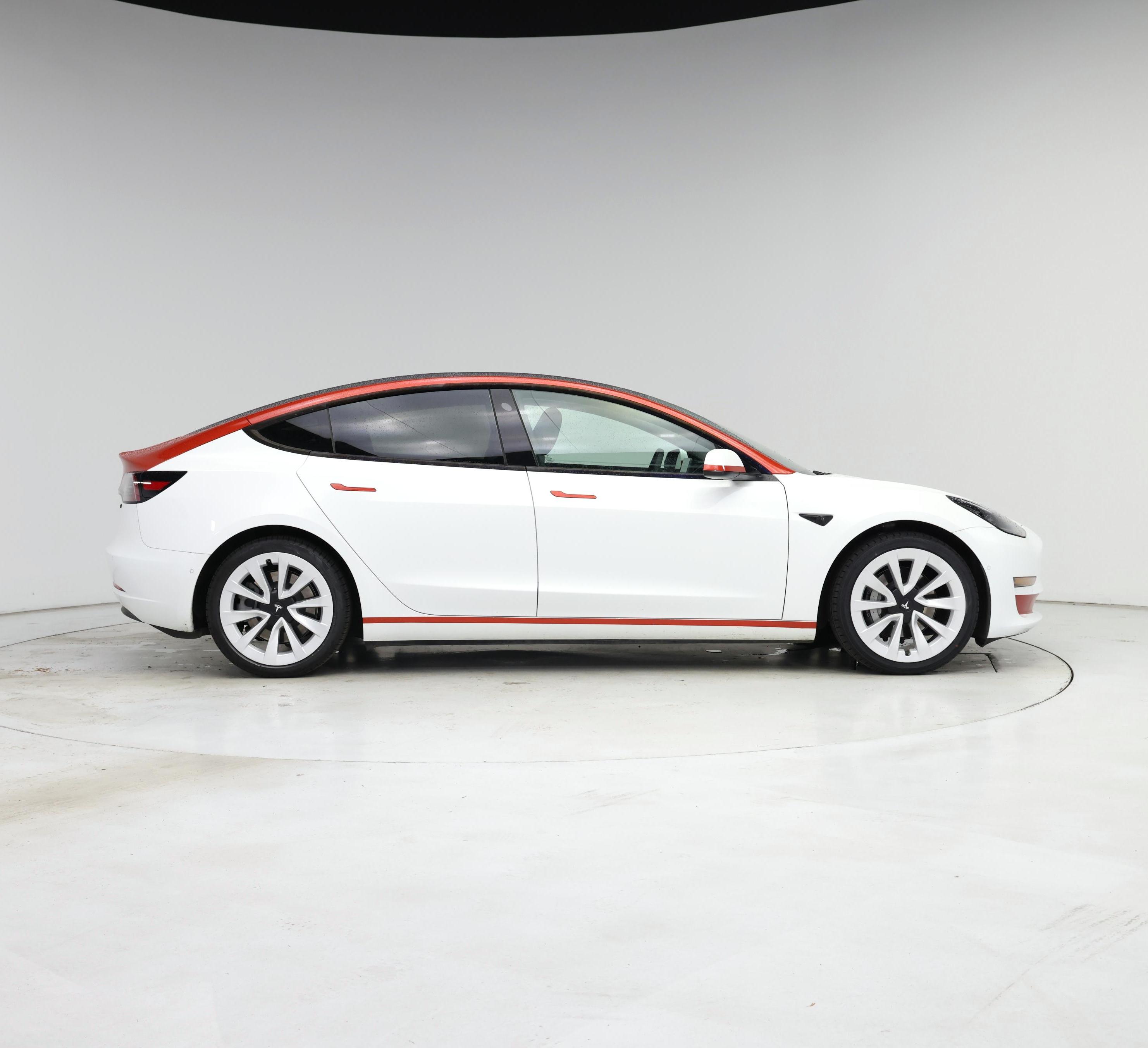 Thumbnail: 2021 Tesla Model 3 - 7