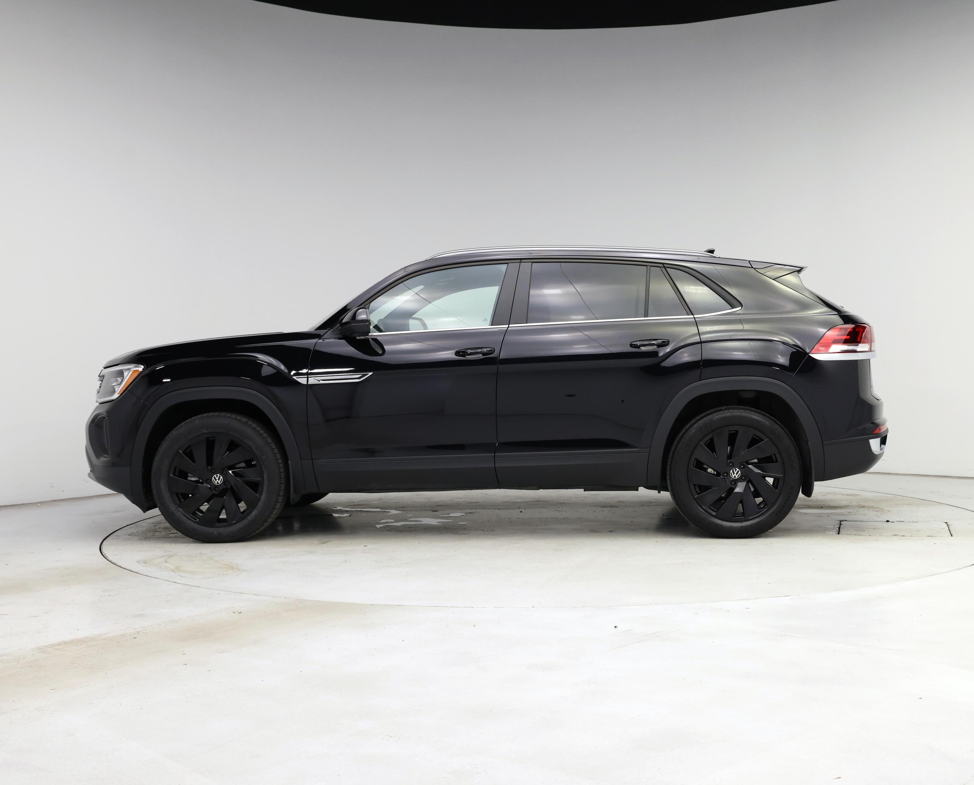Thumbnail: 2024 Volkswagen Atlas - 3