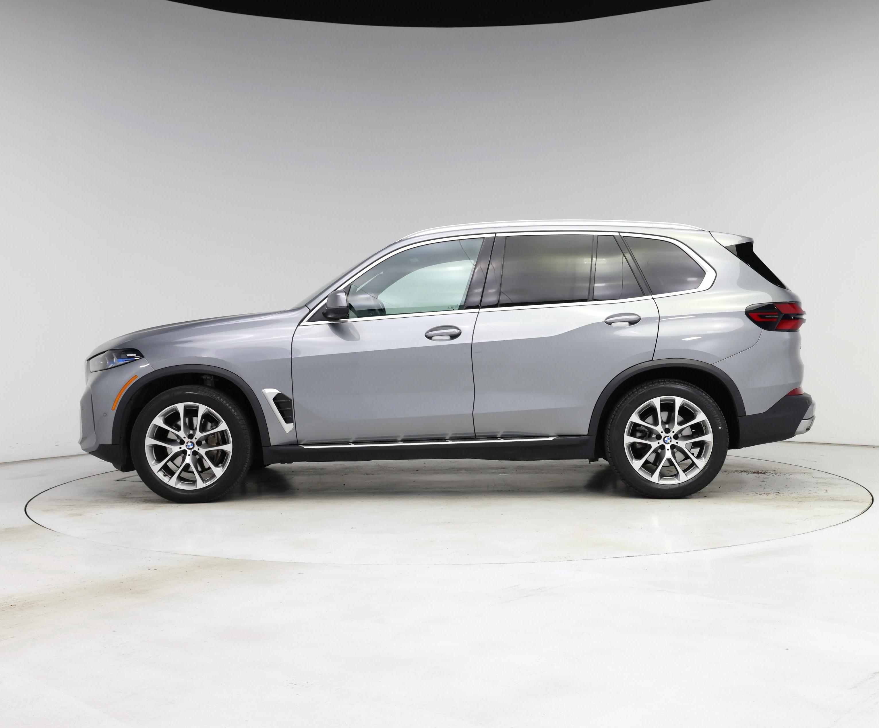 Thumbnail: 2025 BMW X5 - 3