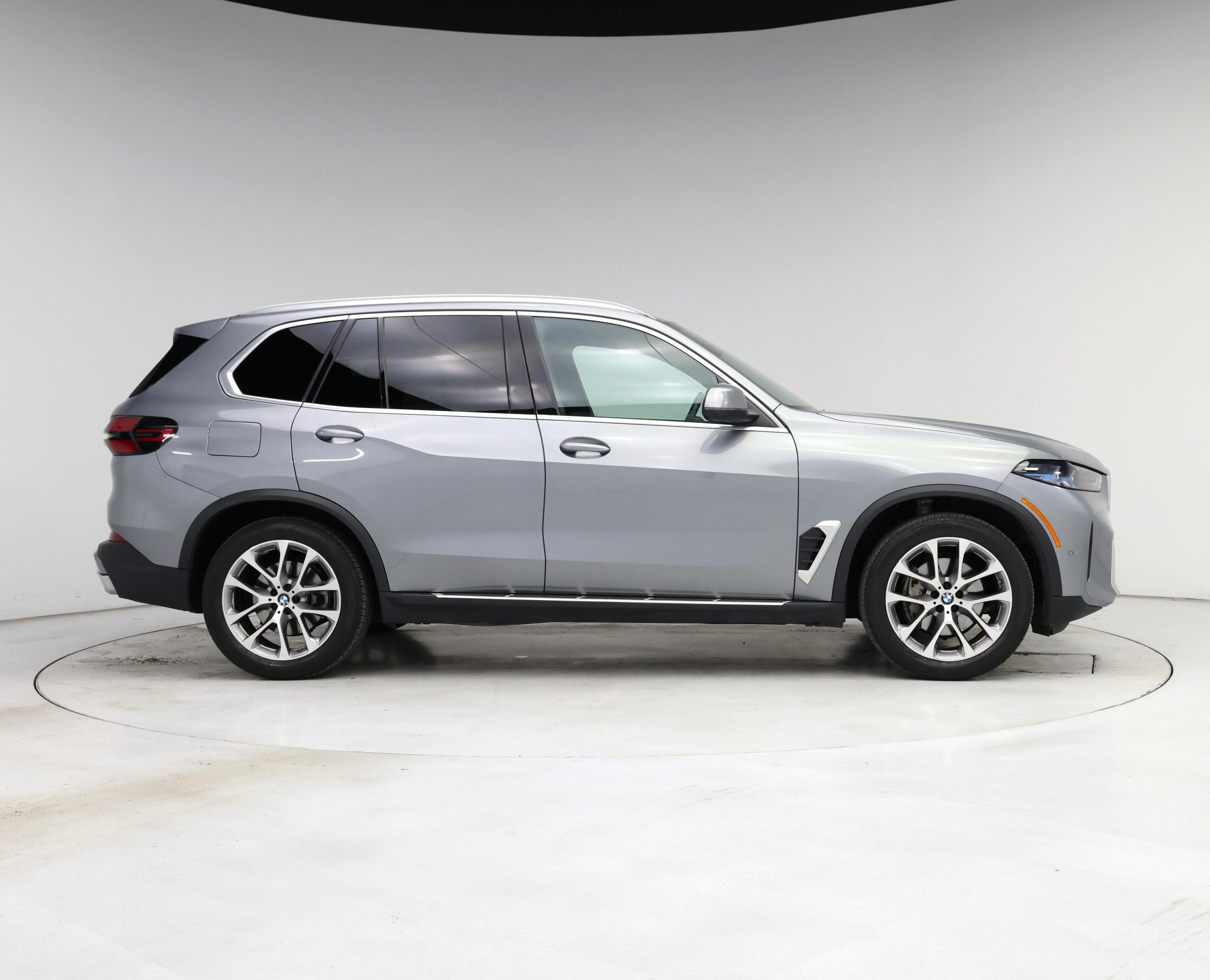 Thumbnail: 2025 BMW X5 - 7