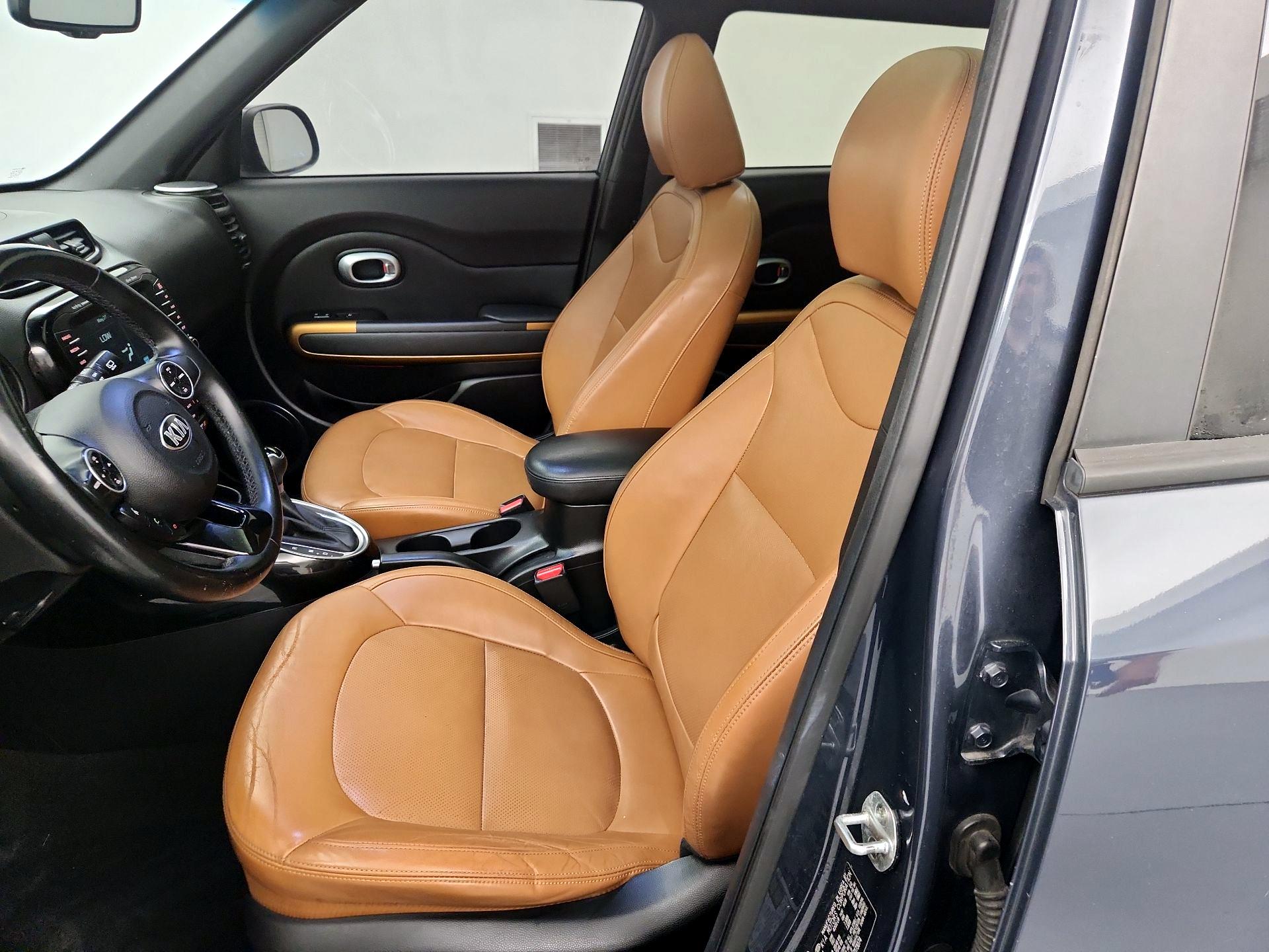 Thumbnail: 2015 Kia Soul - 11