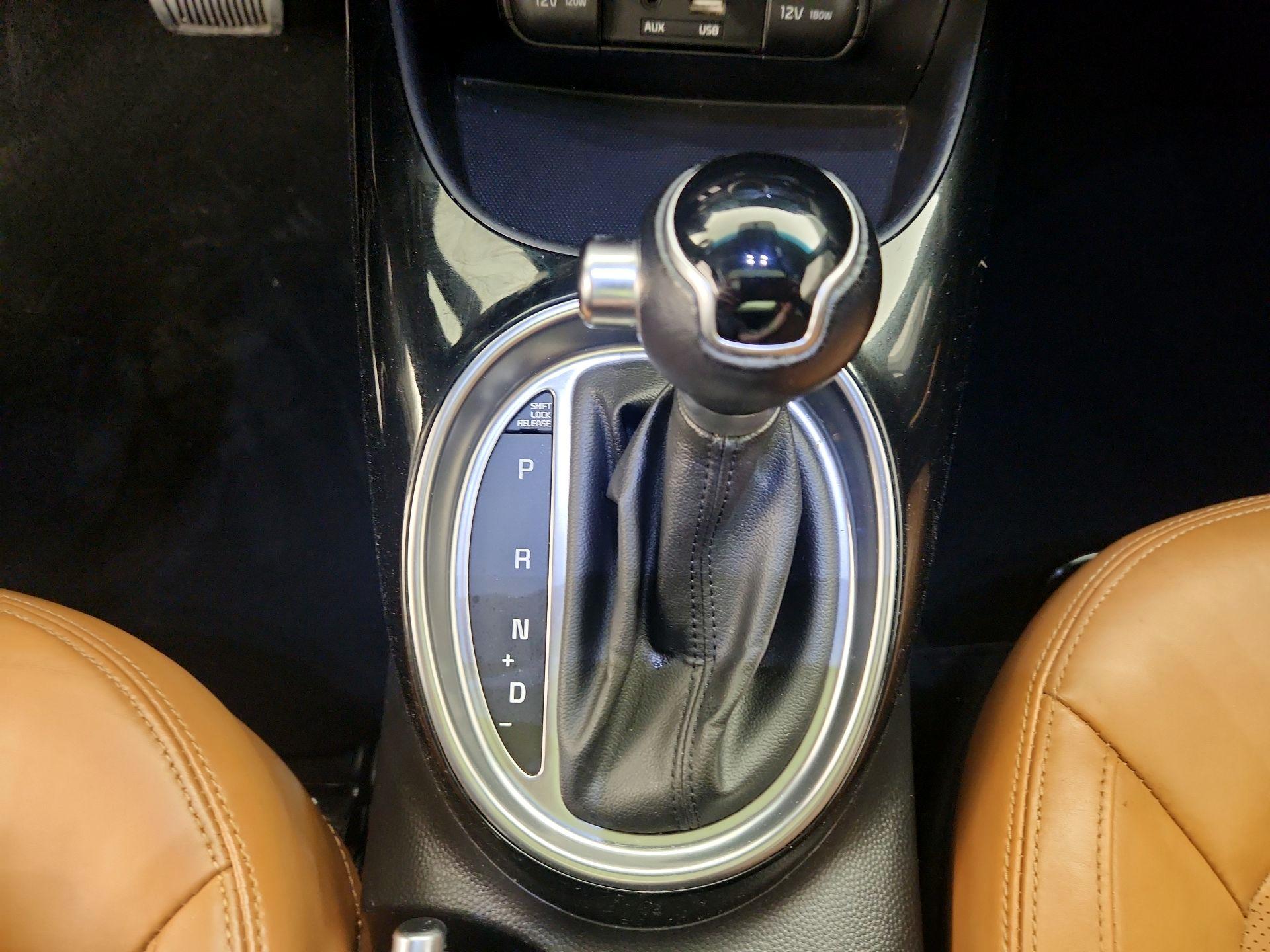 Thumbnail: 2015 Kia Soul - 17
