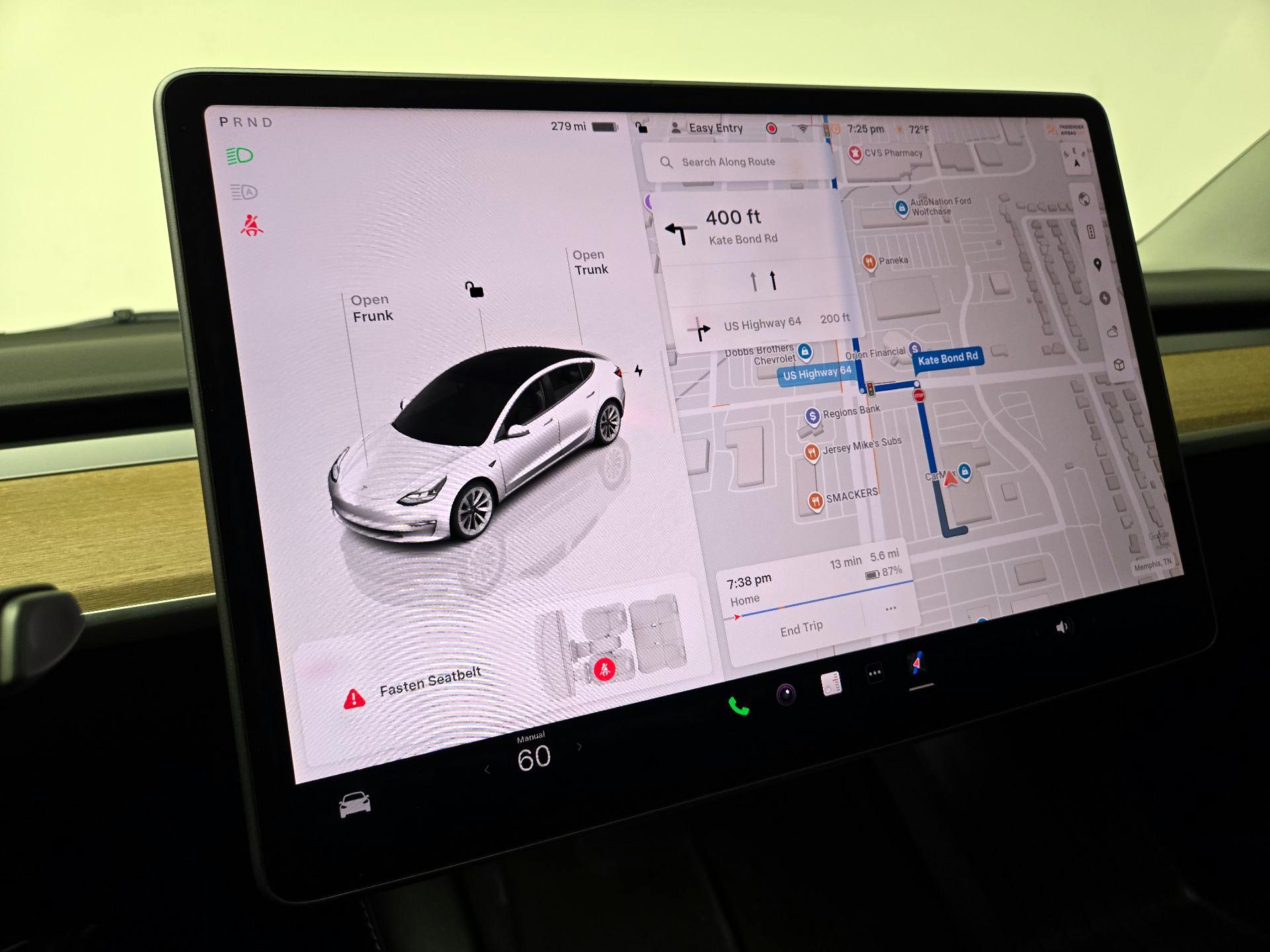 Thumbnail: 2022 Tesla Model 3 - 13