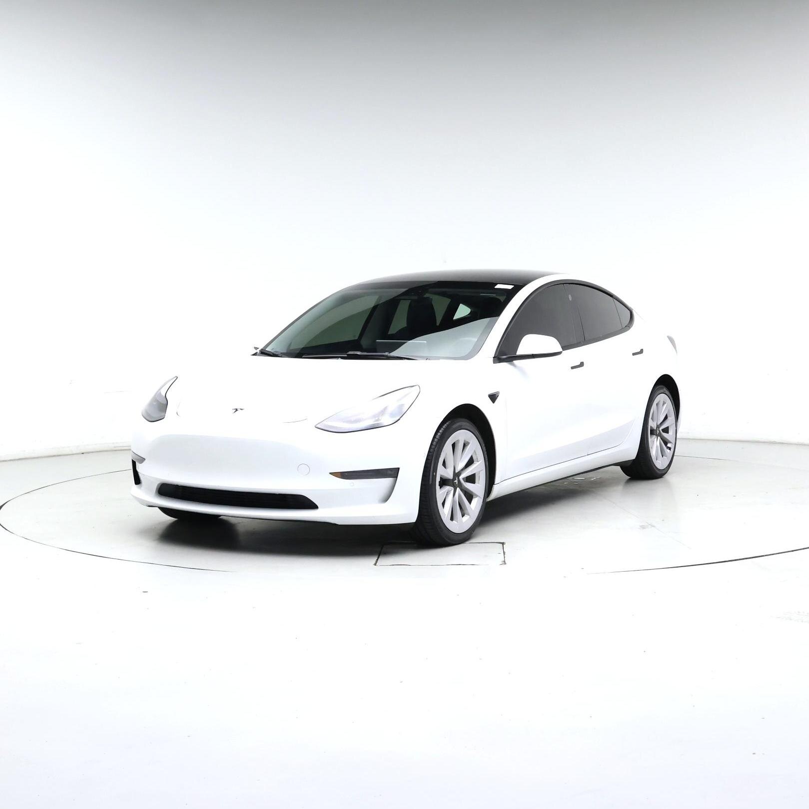 Thumbnail: 2022 Tesla Model 3 - 4