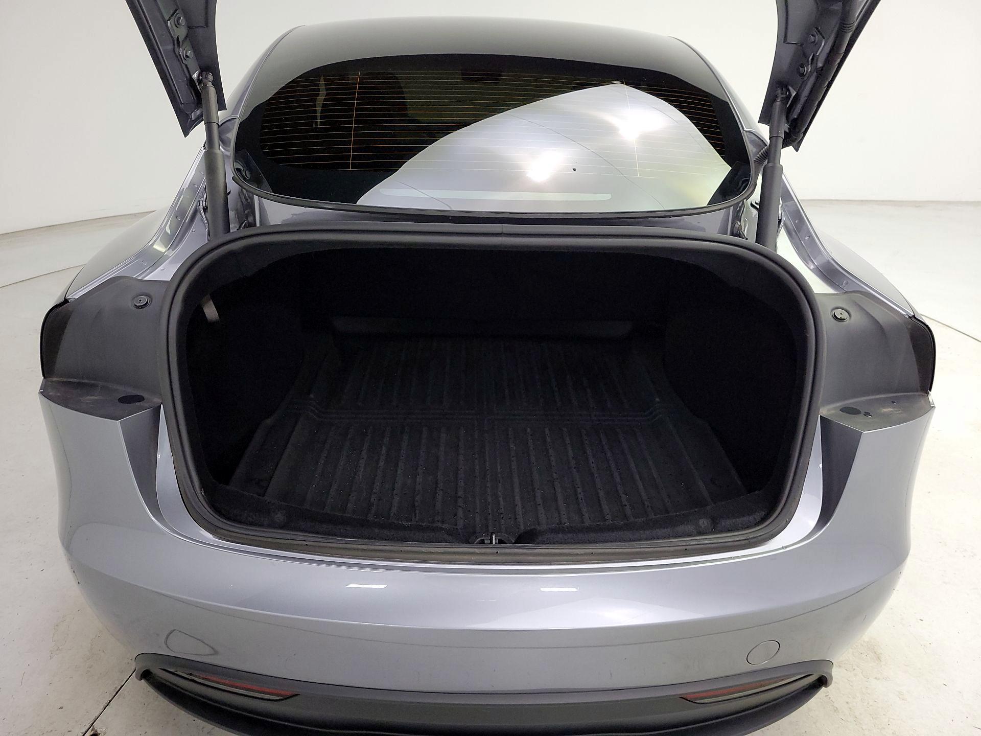 Thumbnail: 2025 Tesla Model 3 - 20