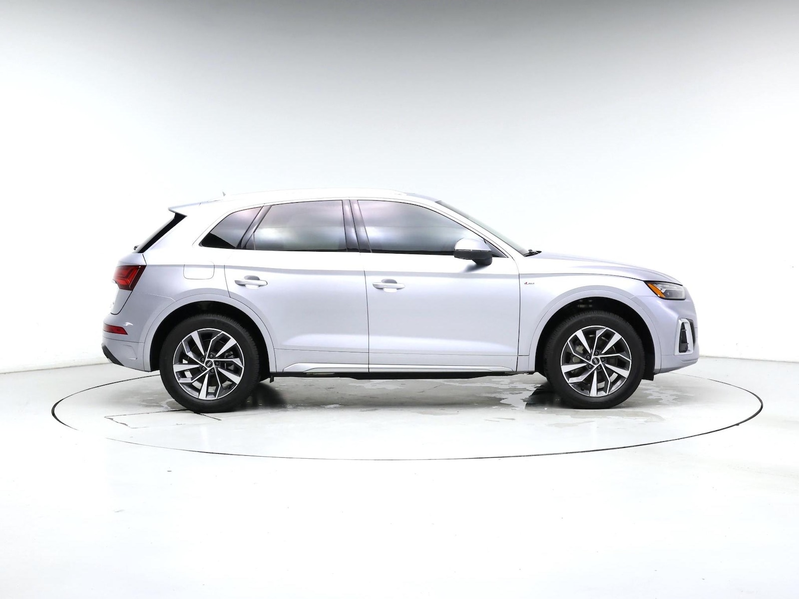 2022 Audi Q5 Premium Plus - Photo 8