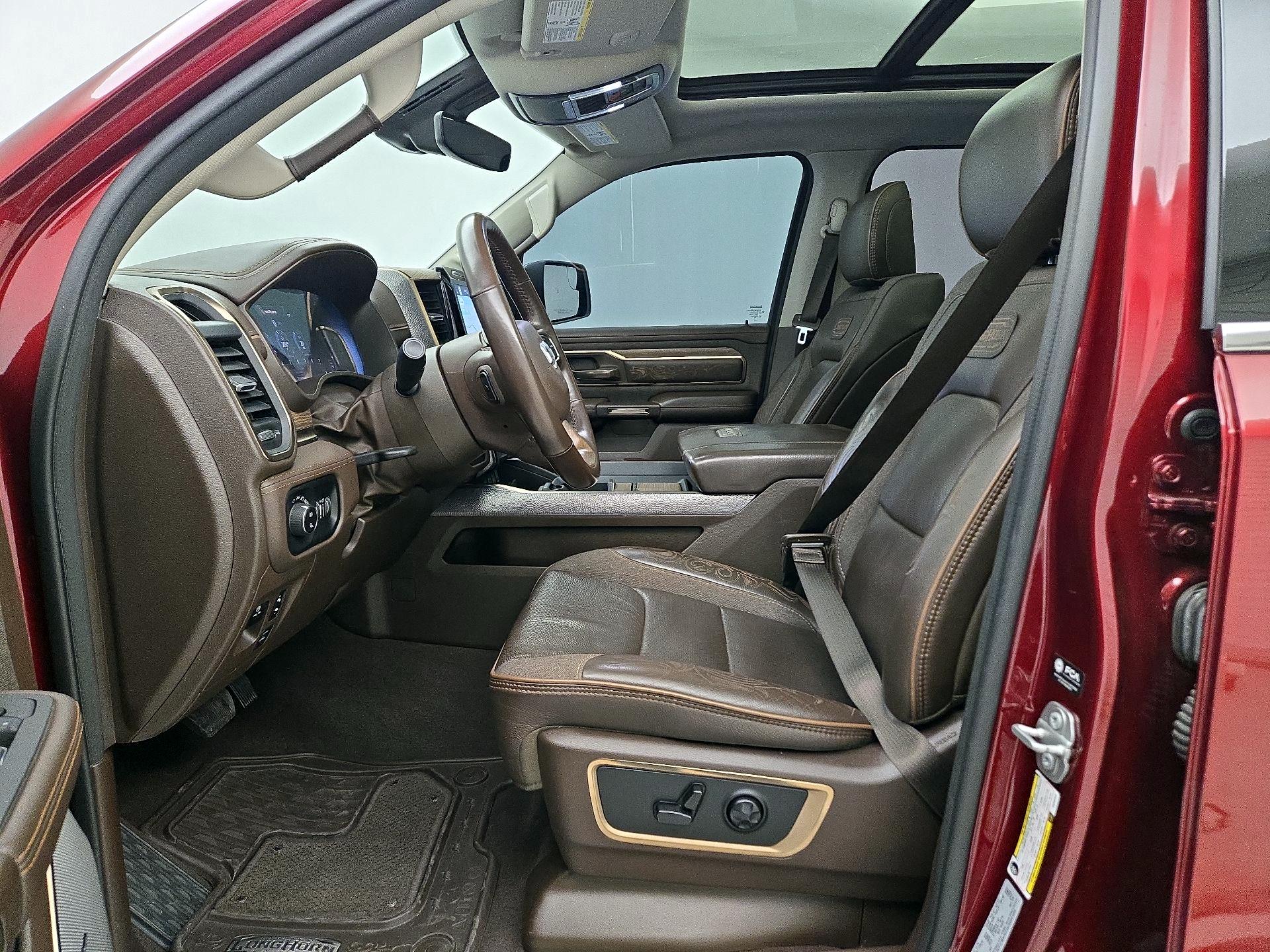 Thumbnail: 2025 RAM 1500 - 11